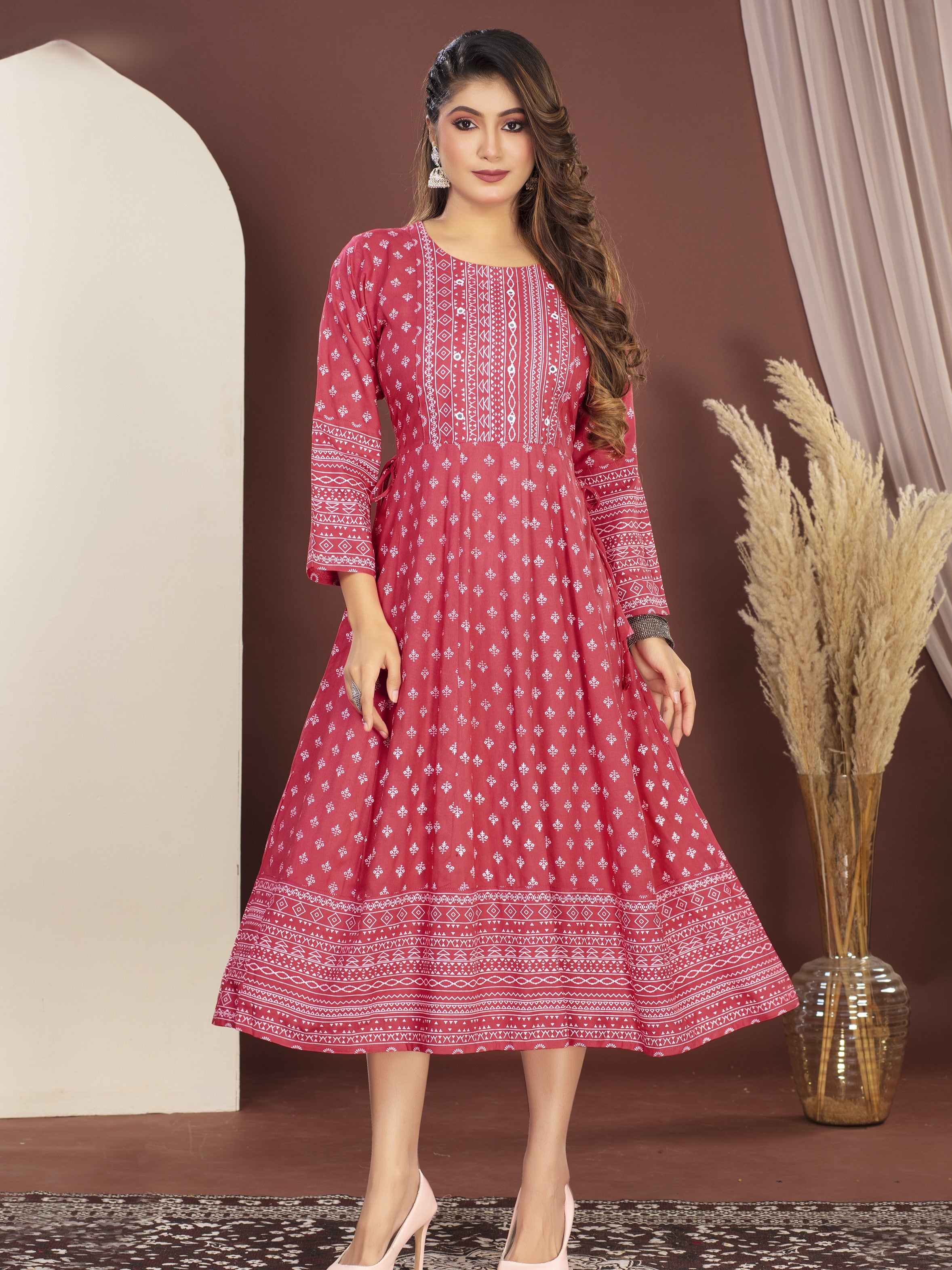 Nyla Flair Kurti - Roop Darshan