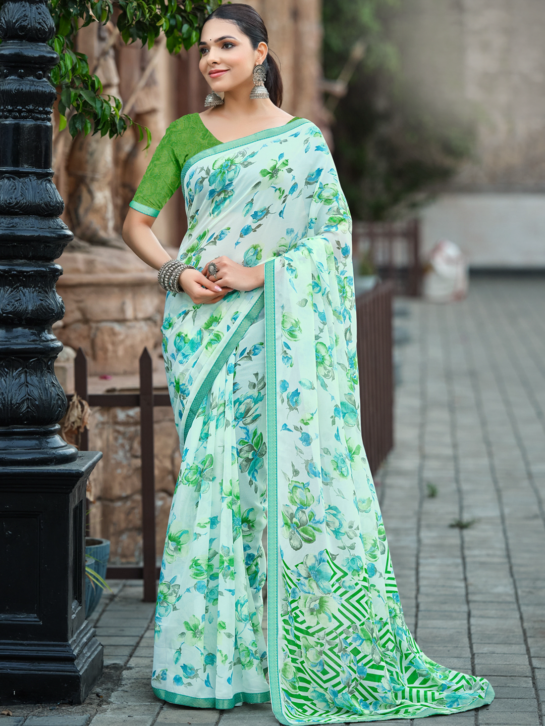 Kanika Saree