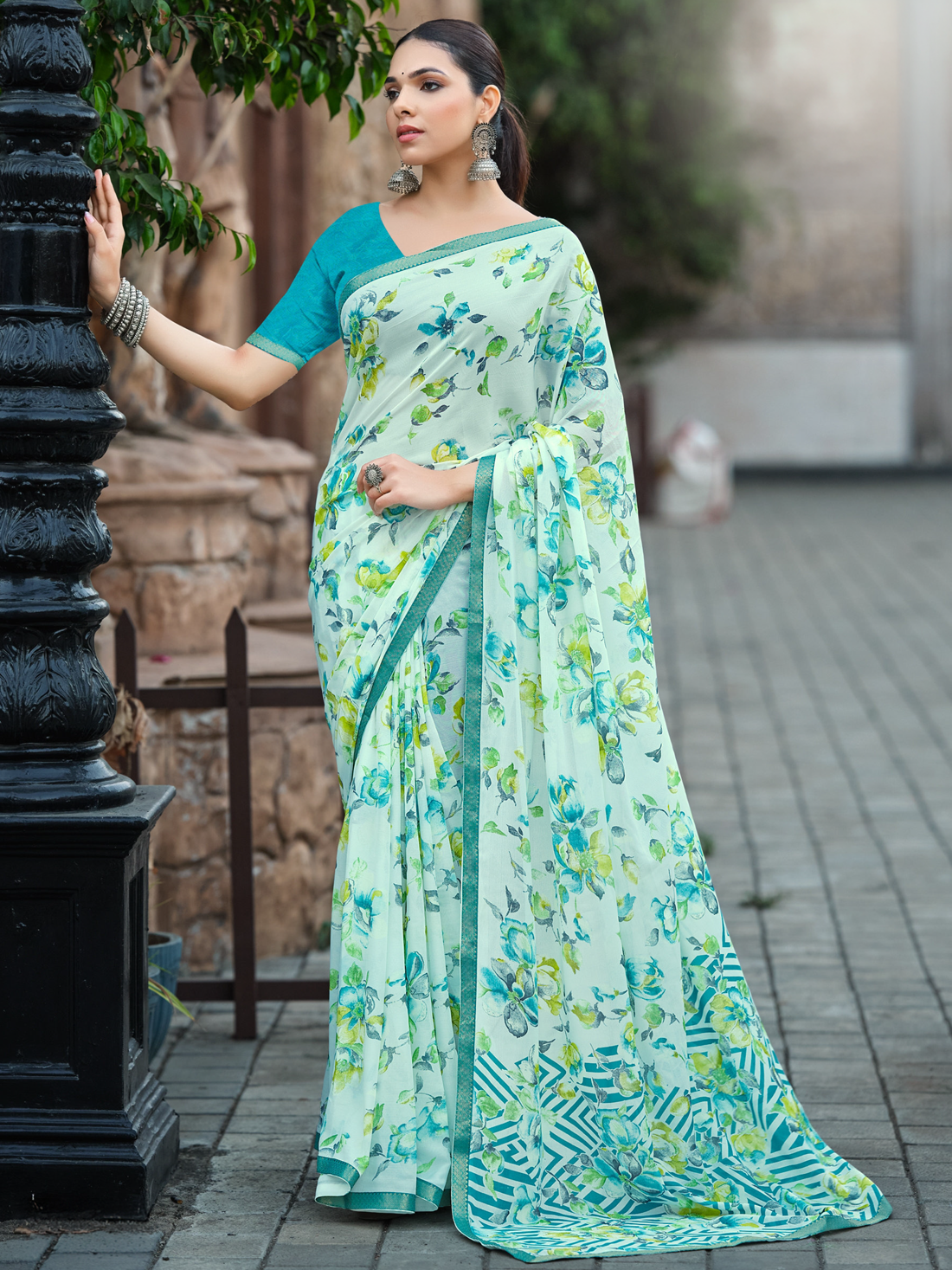 Kanika Saree