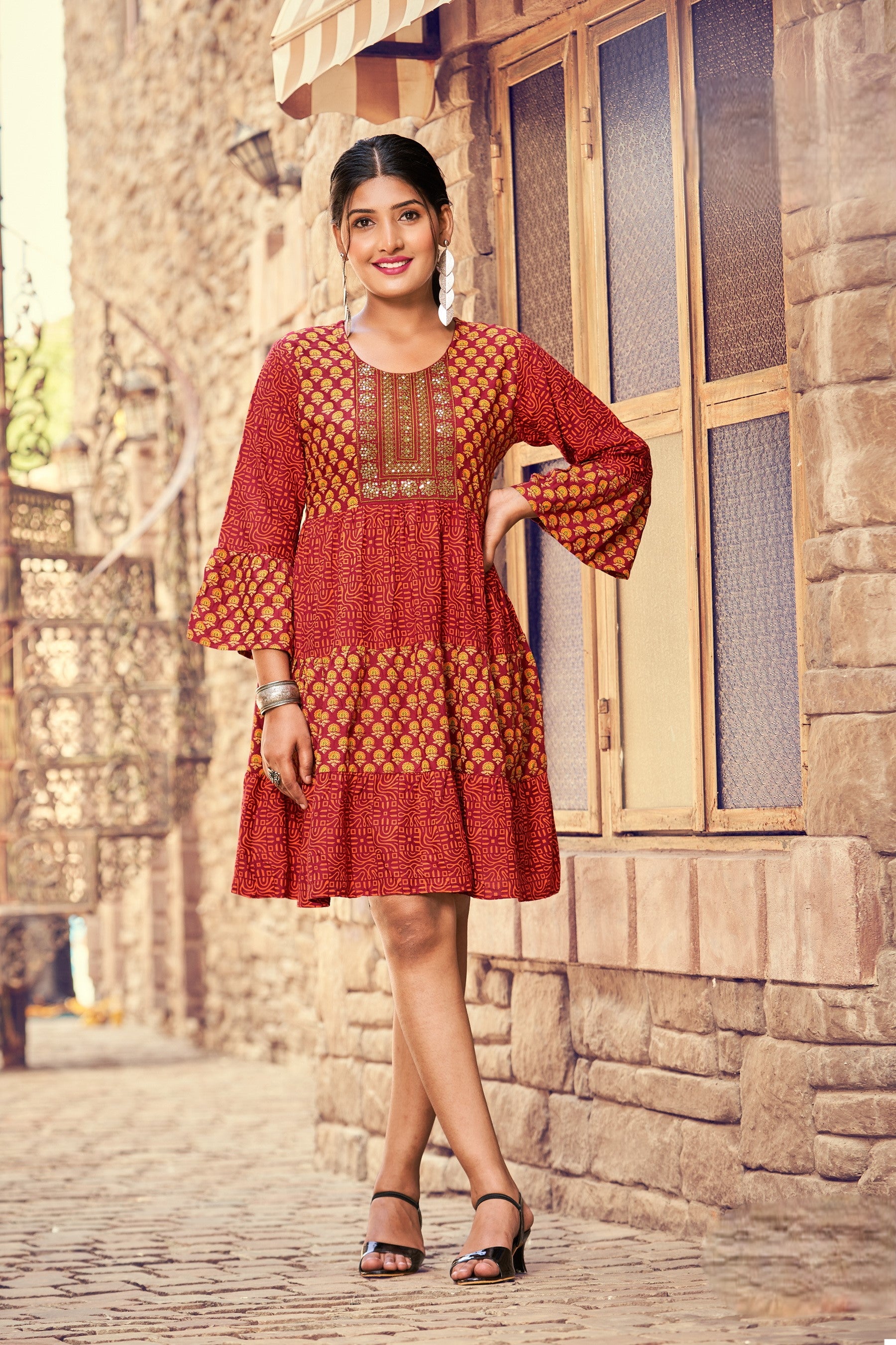 Darshi Short Kurti - Roop Darshan