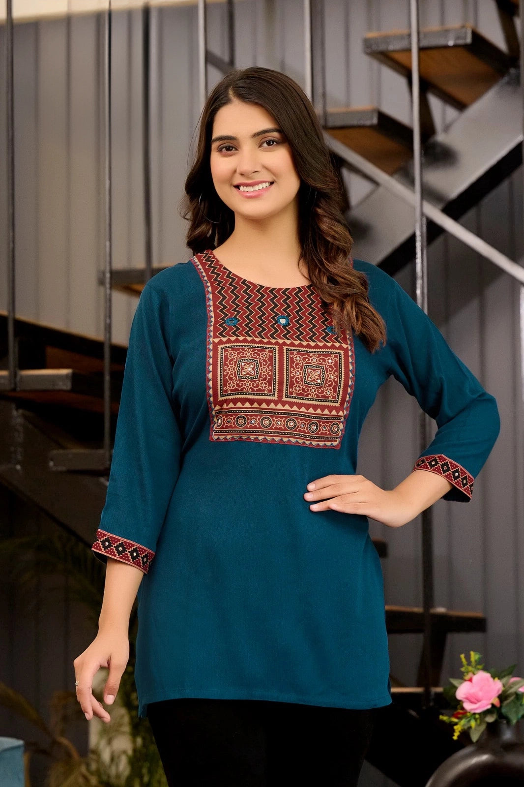 Mina Short Kurti - Roop Darshan