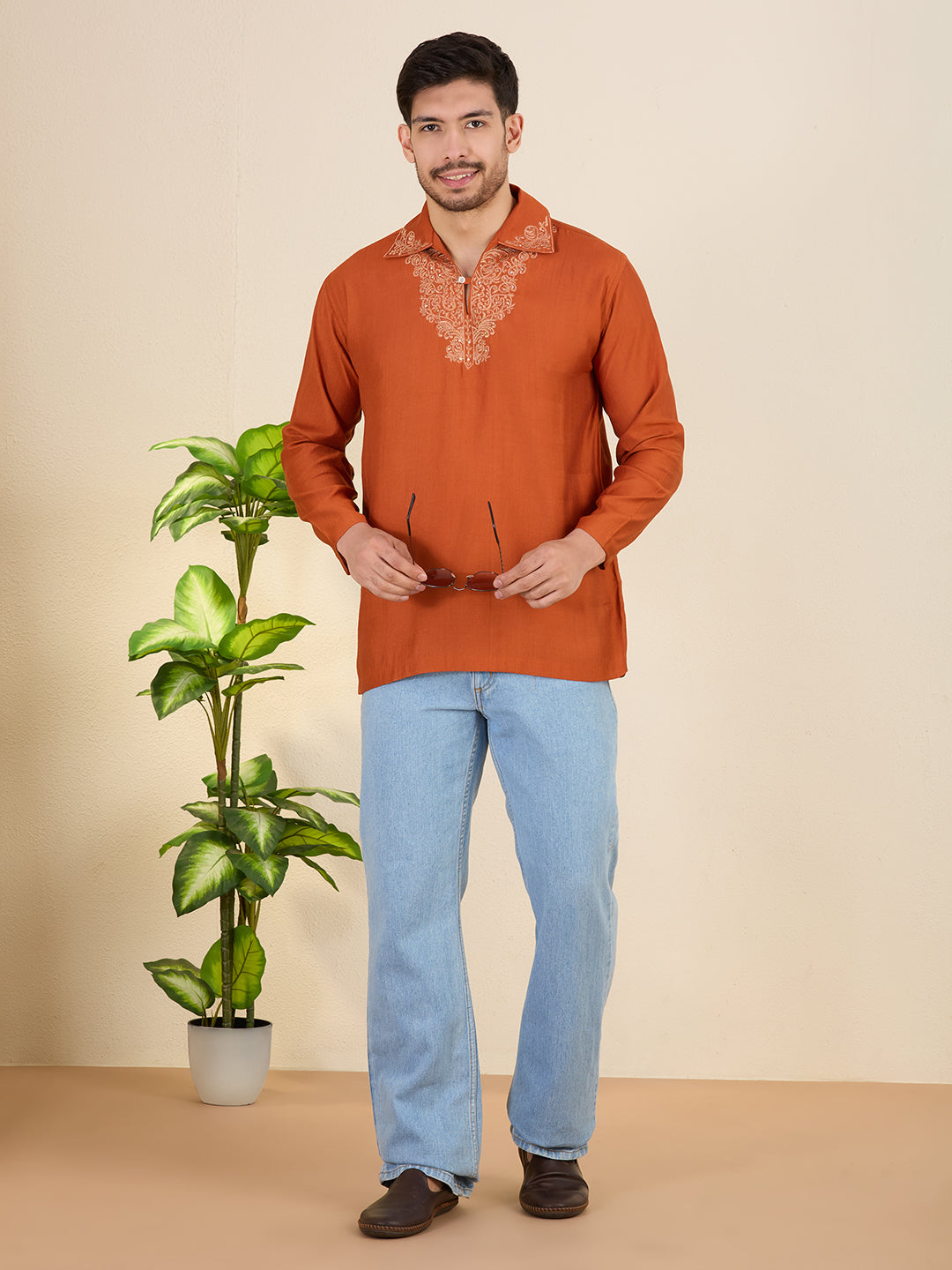 Mens Embroidered Kurta