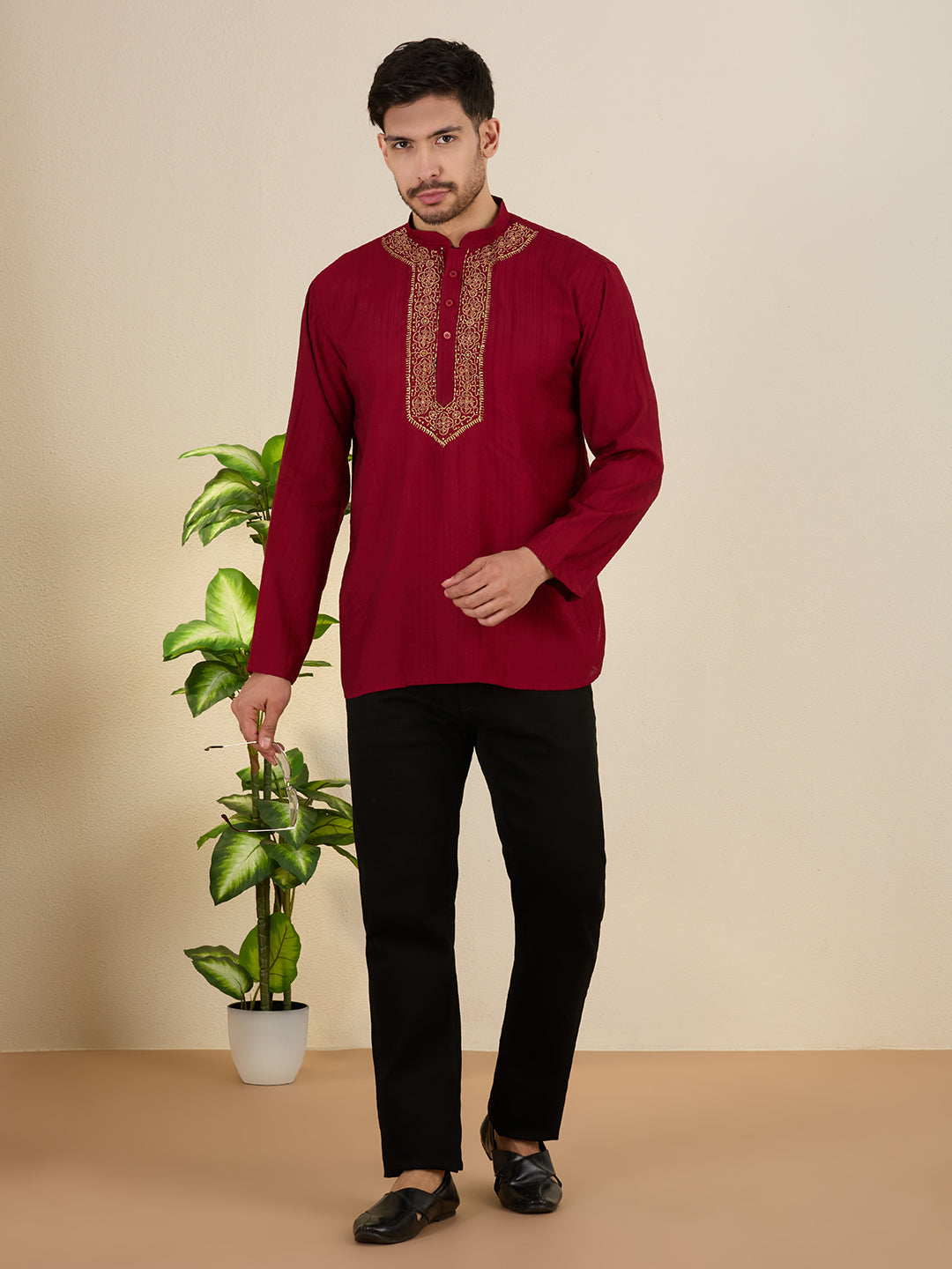 Mens Embroidered Kurta
