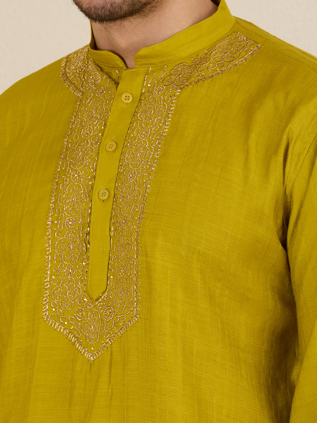 Mens Embroidered Kurta
