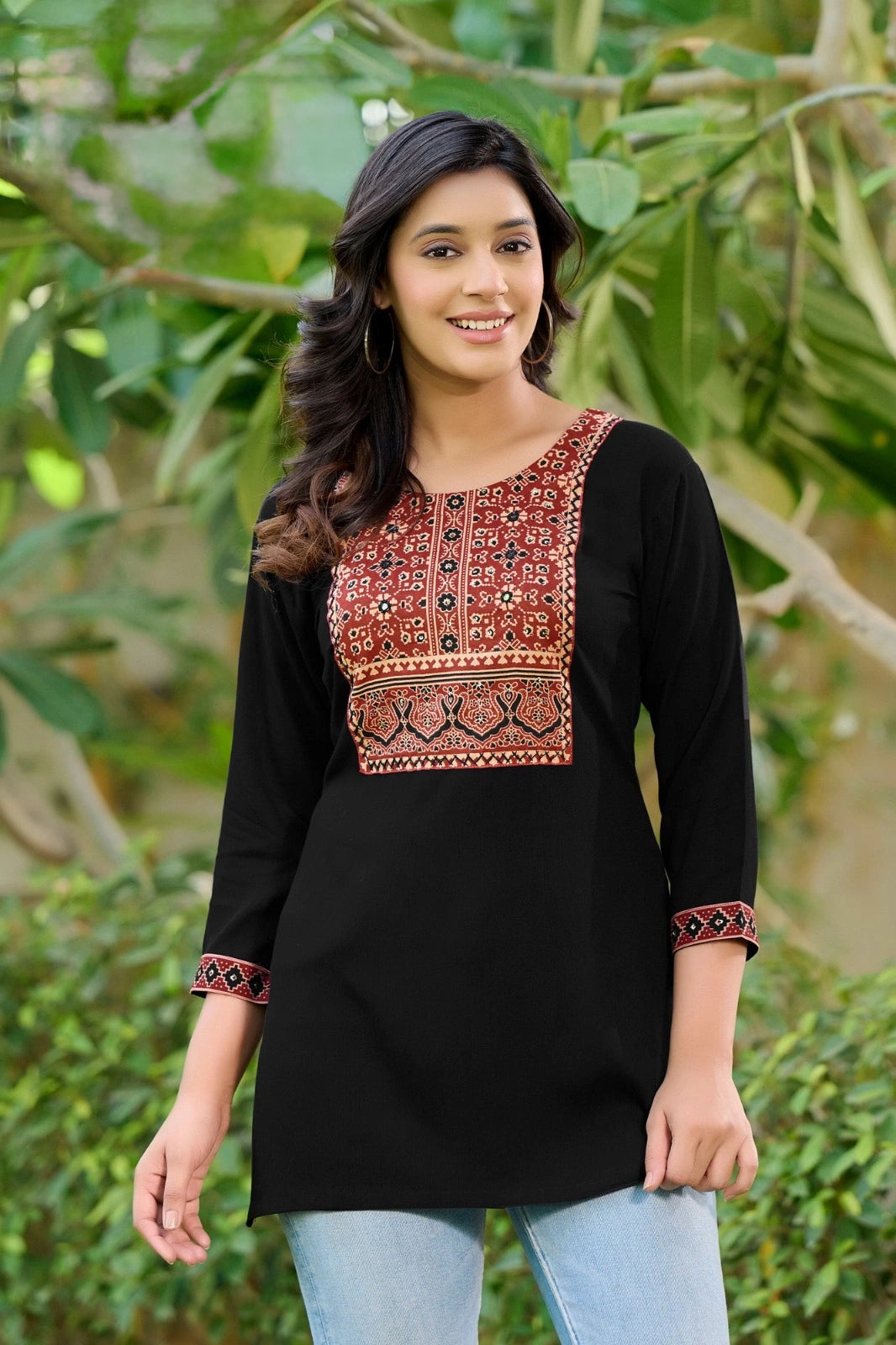Mina Short Kurti - Roop Darshan