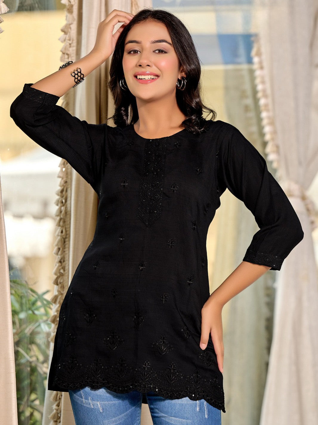Saniya Short Kurti - Roop Darshan