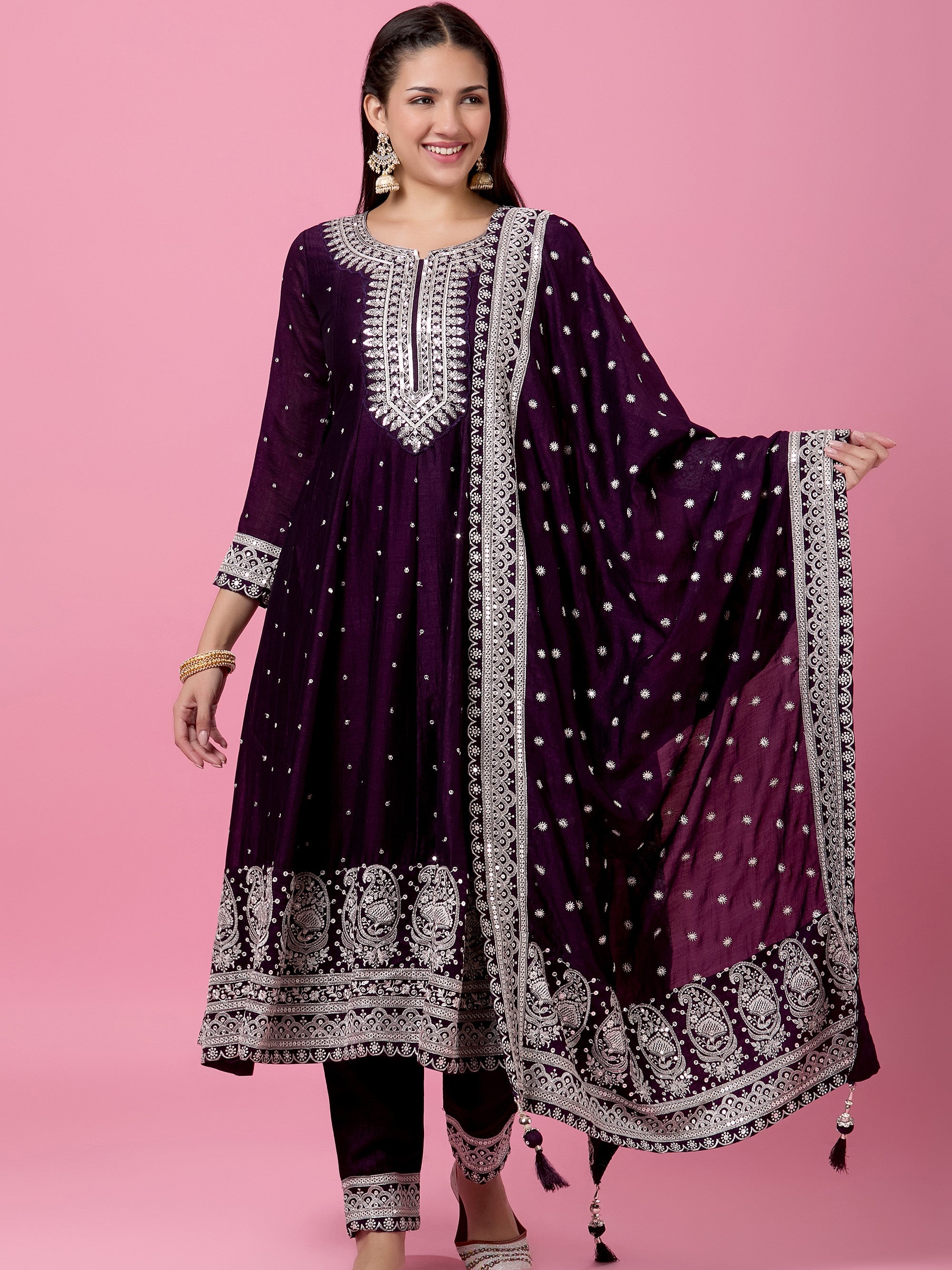 Roshani Kamiz & Pant - Roop Darshan