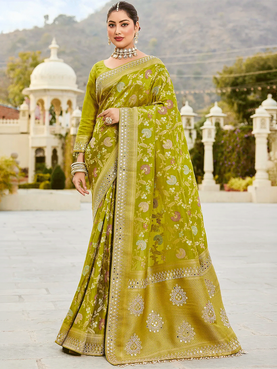Amoli Silk Choli Saree