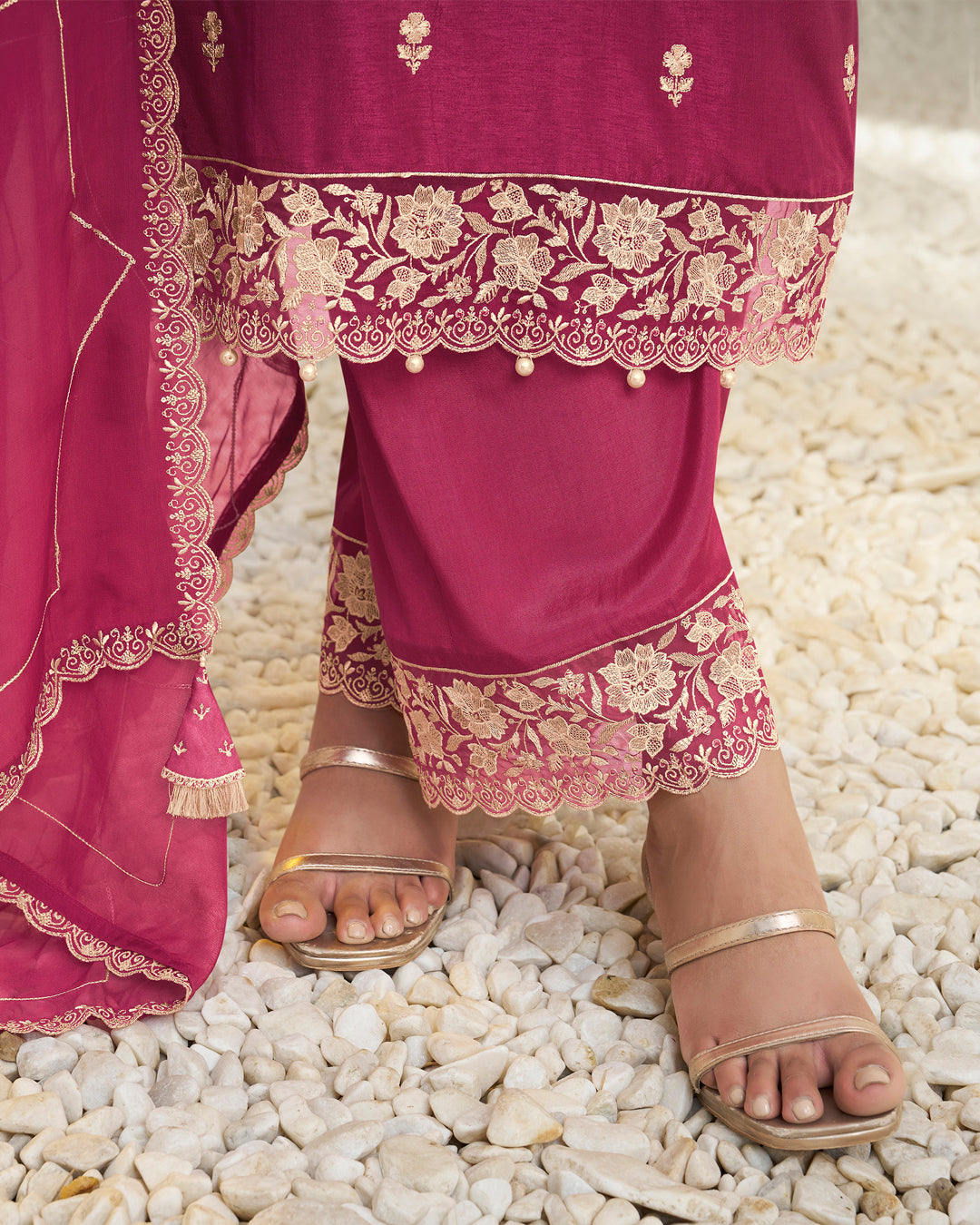 Siya Kamiz & Pant - Roop Darshan