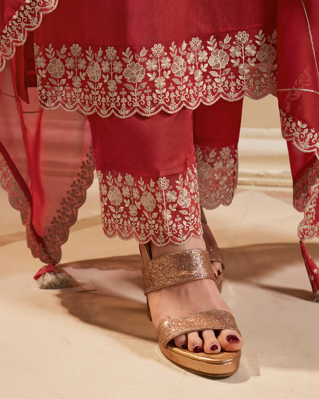 Siya Kamiz & Pant - Roop Darshan