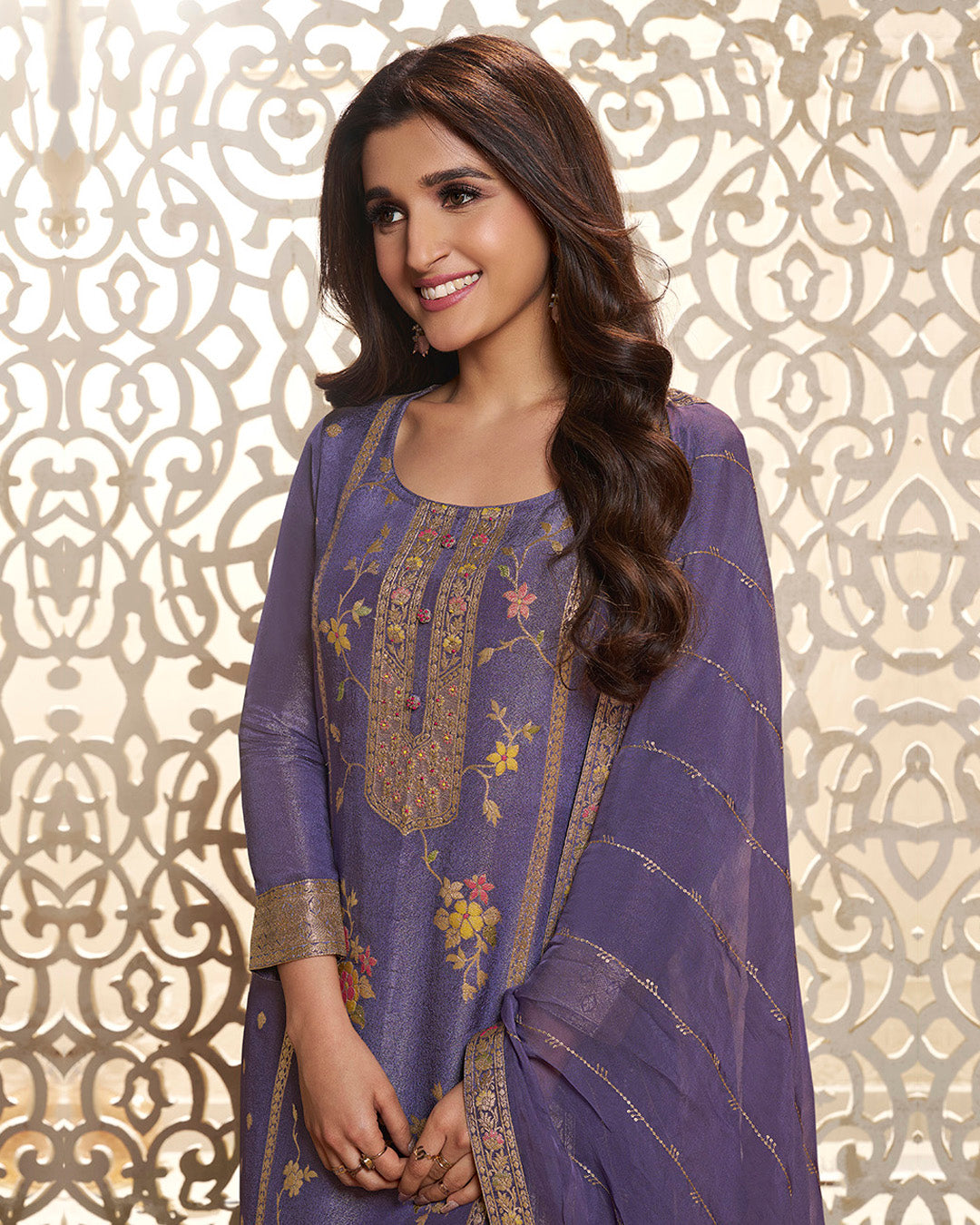 Mahira Kamiz & Pant - Roop Darshan
