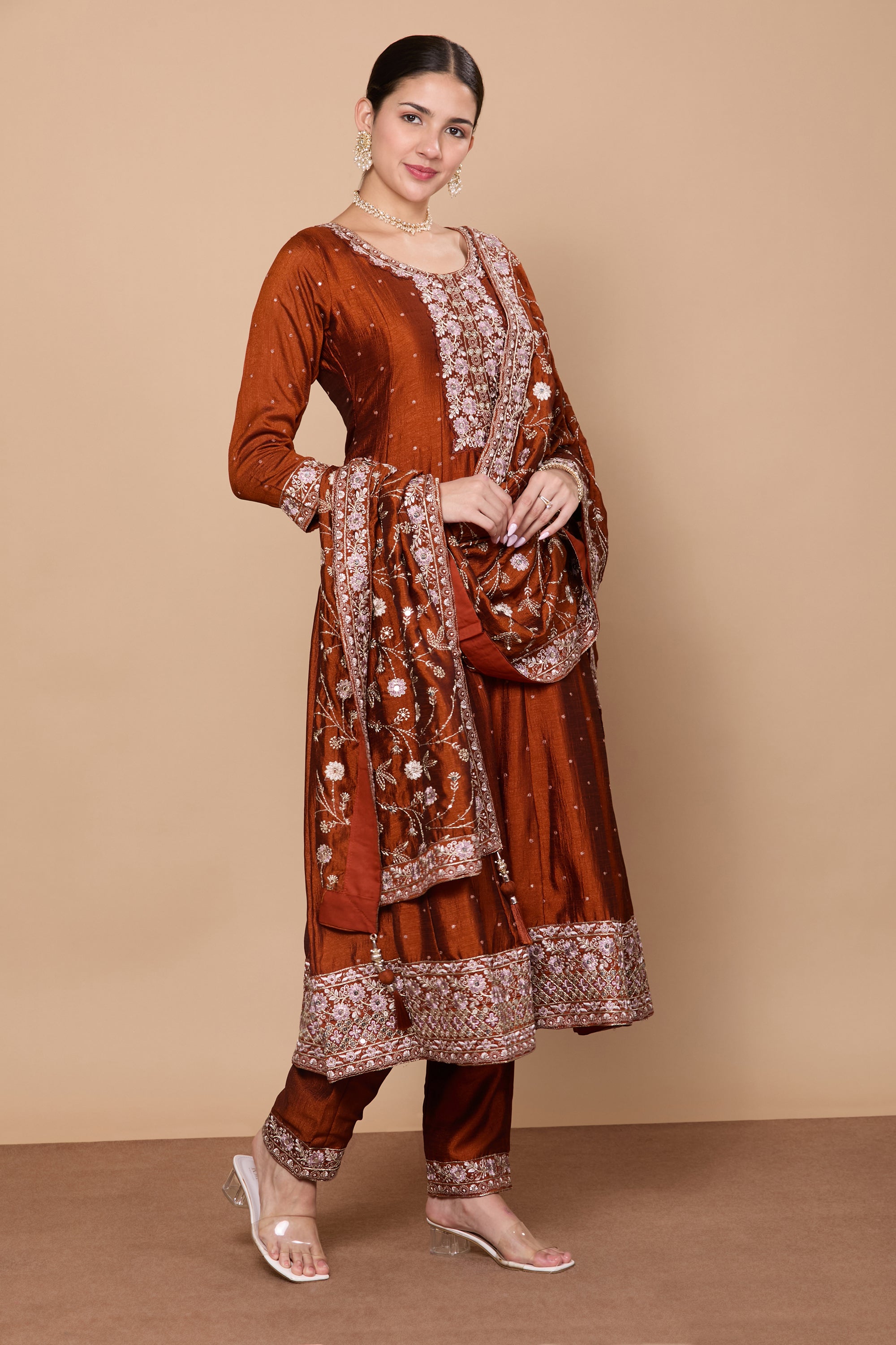 Aarna Flair Kamiz & Pant - Roop Darshan