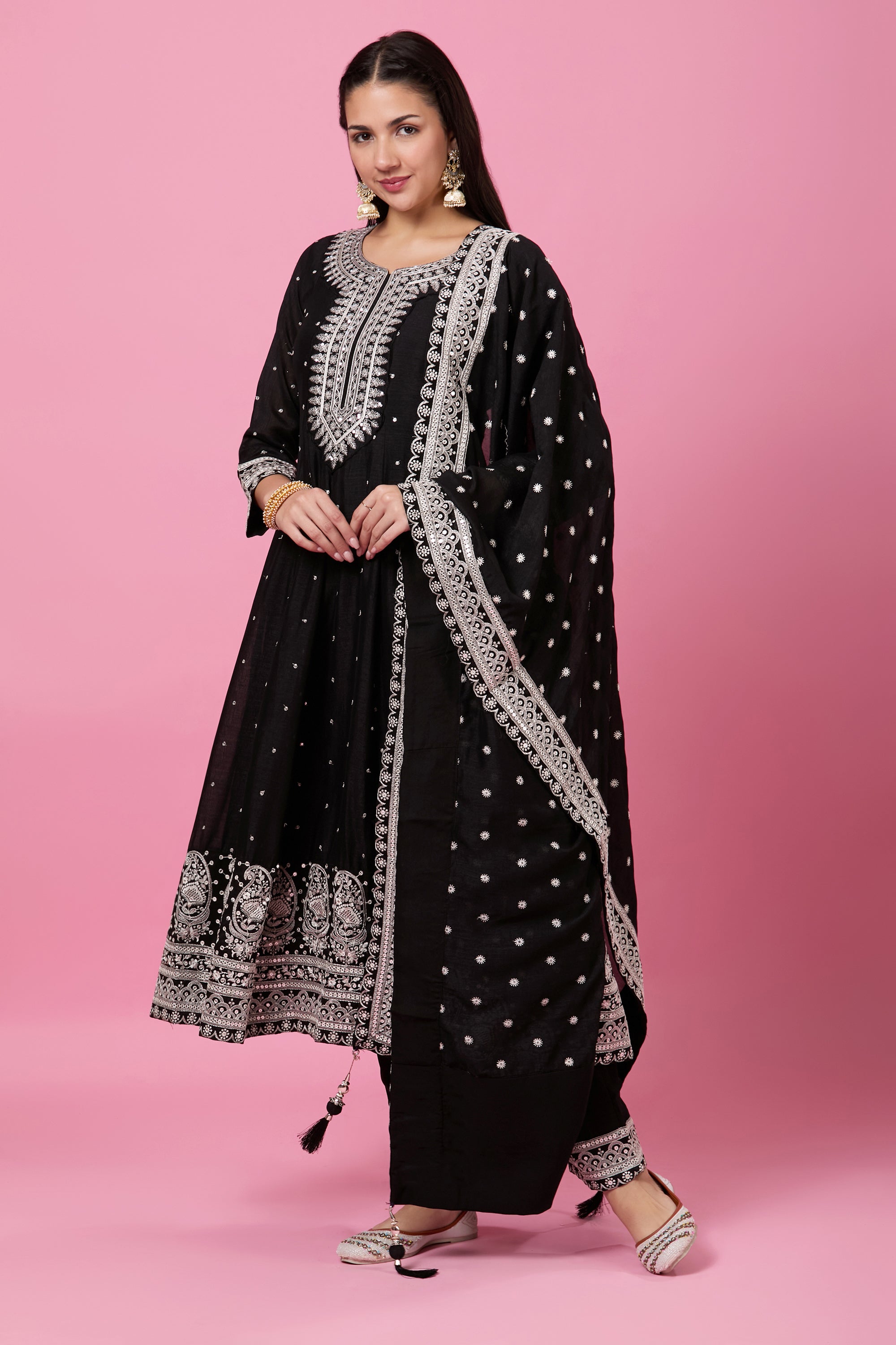 Roshani Kamiz & Pant - Roop Darshan