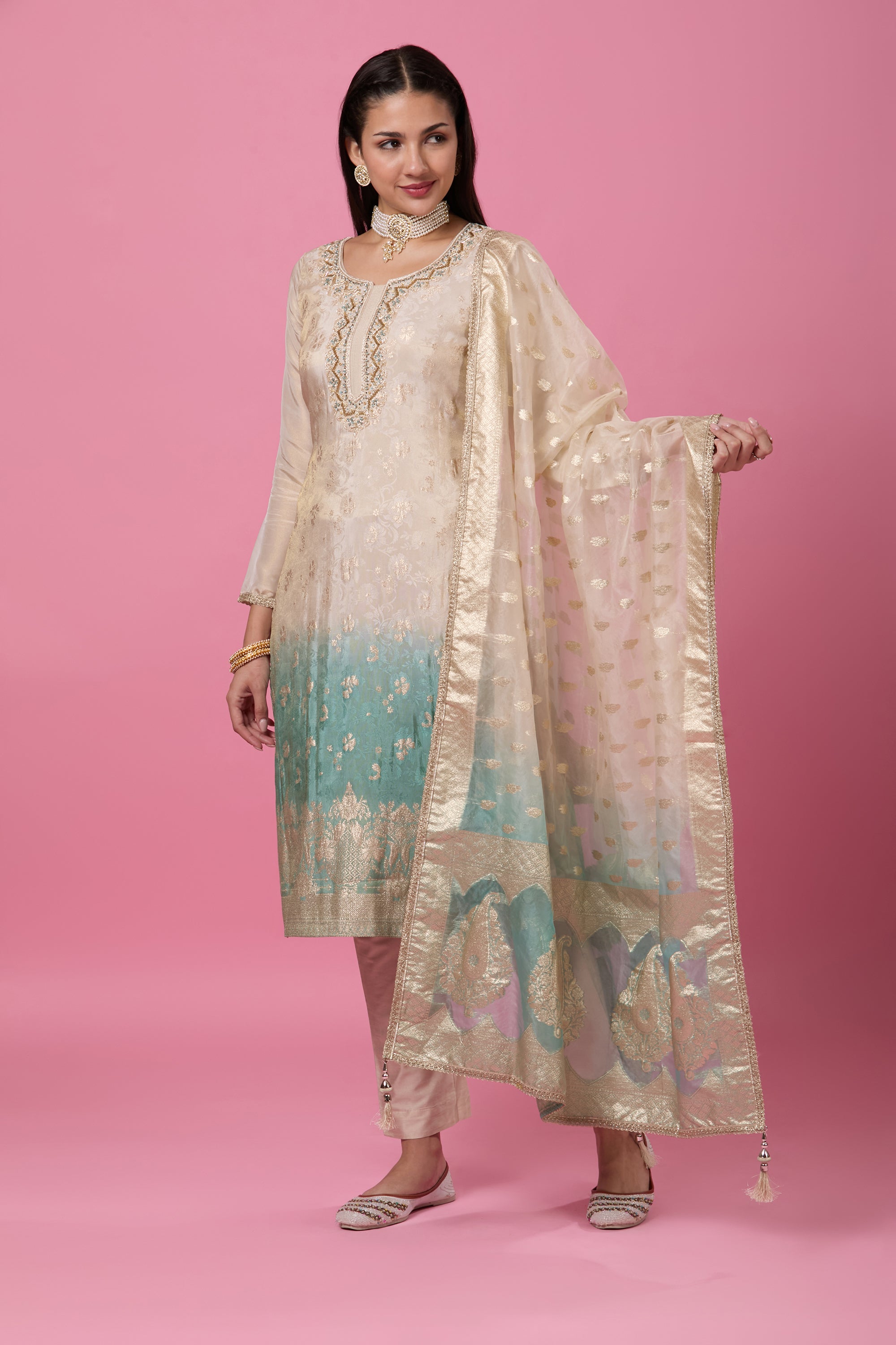 Raahi Kamiz & Pant - Roop Darshan