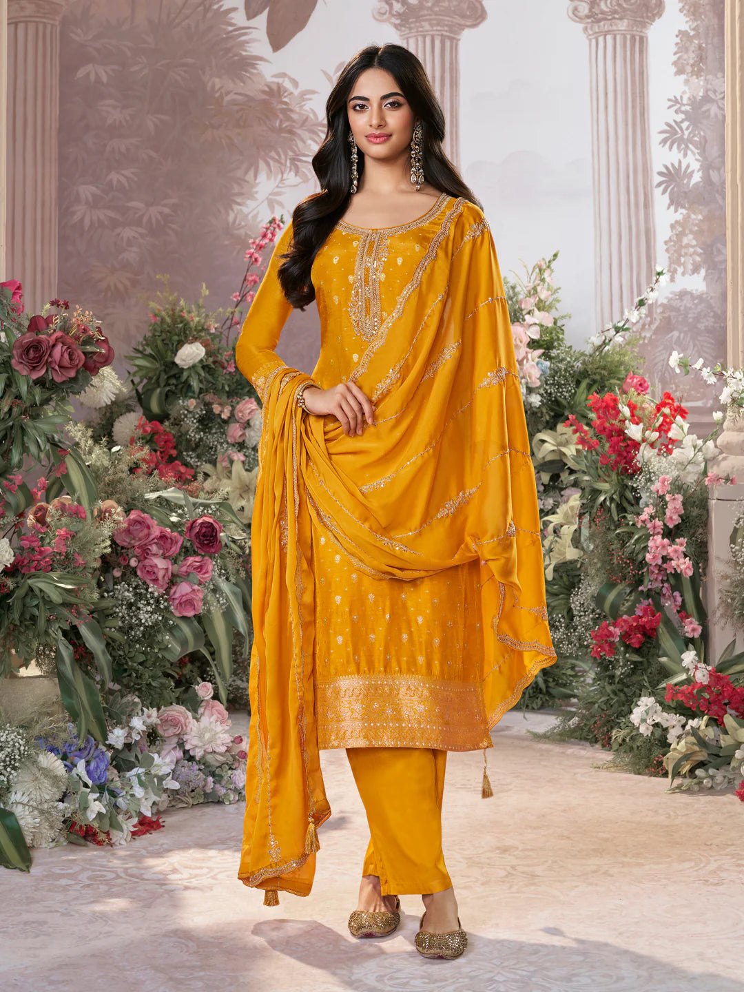 Isha Kamiz & Pant - Roop Darshan