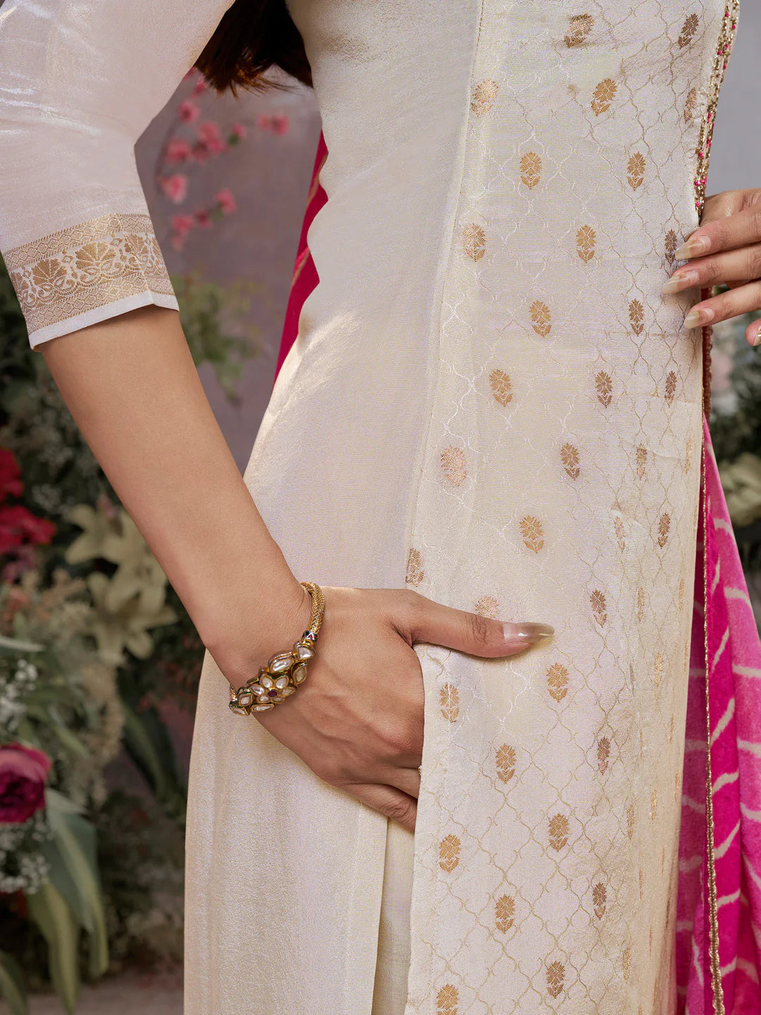 Nilam Kamiz & Pant - Roop Darshan