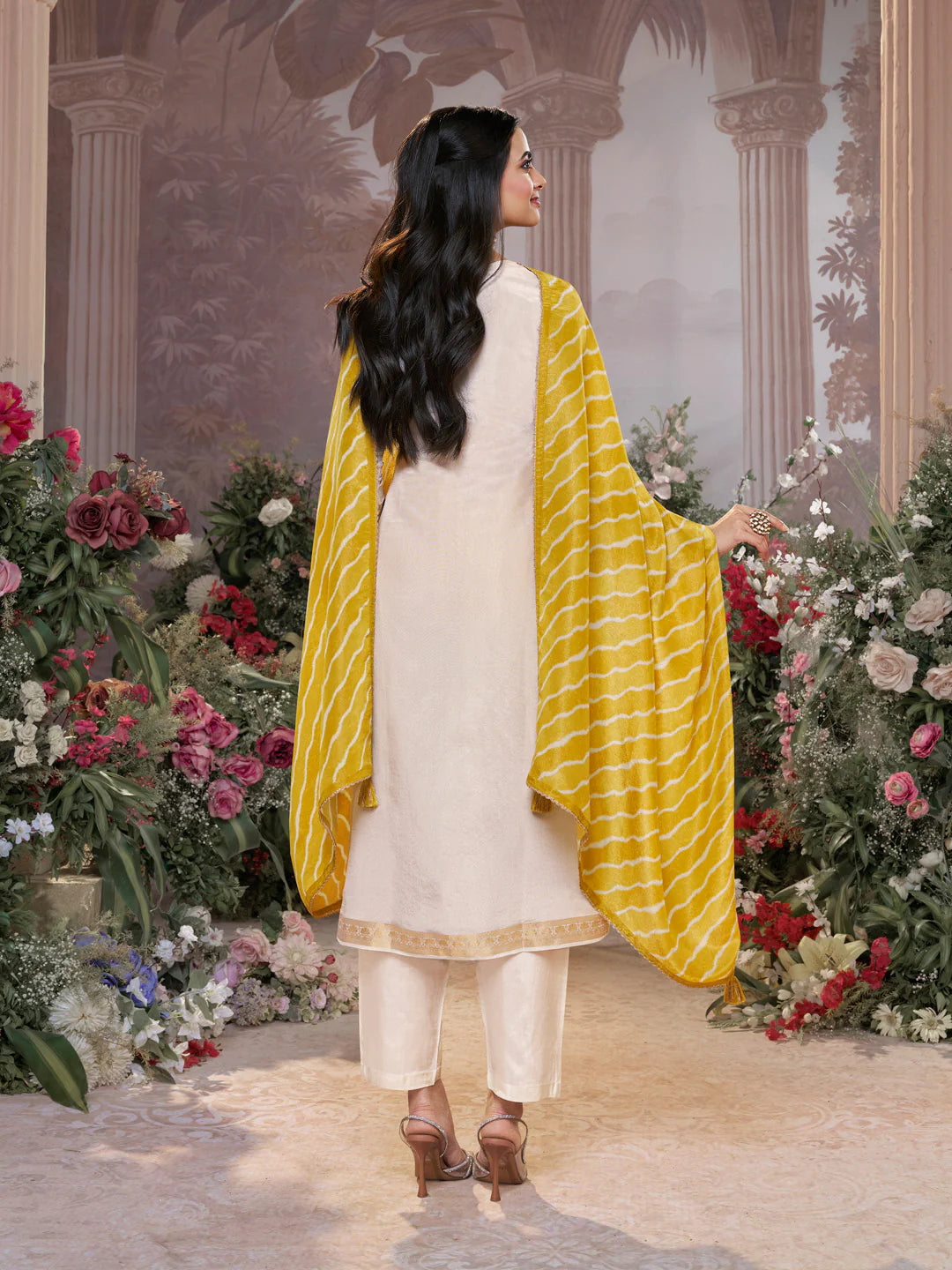 Nilam Kamiz & Pant - Roop Darshan