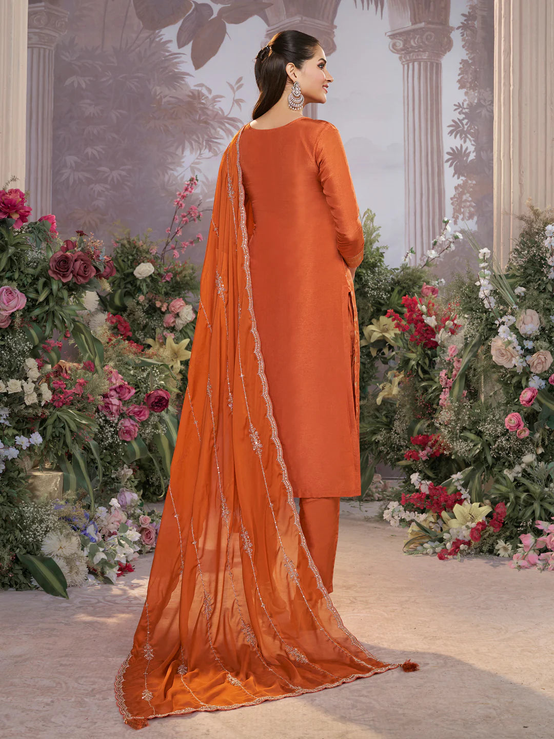 Neeta Kamiz & Pant - Roop Darshan