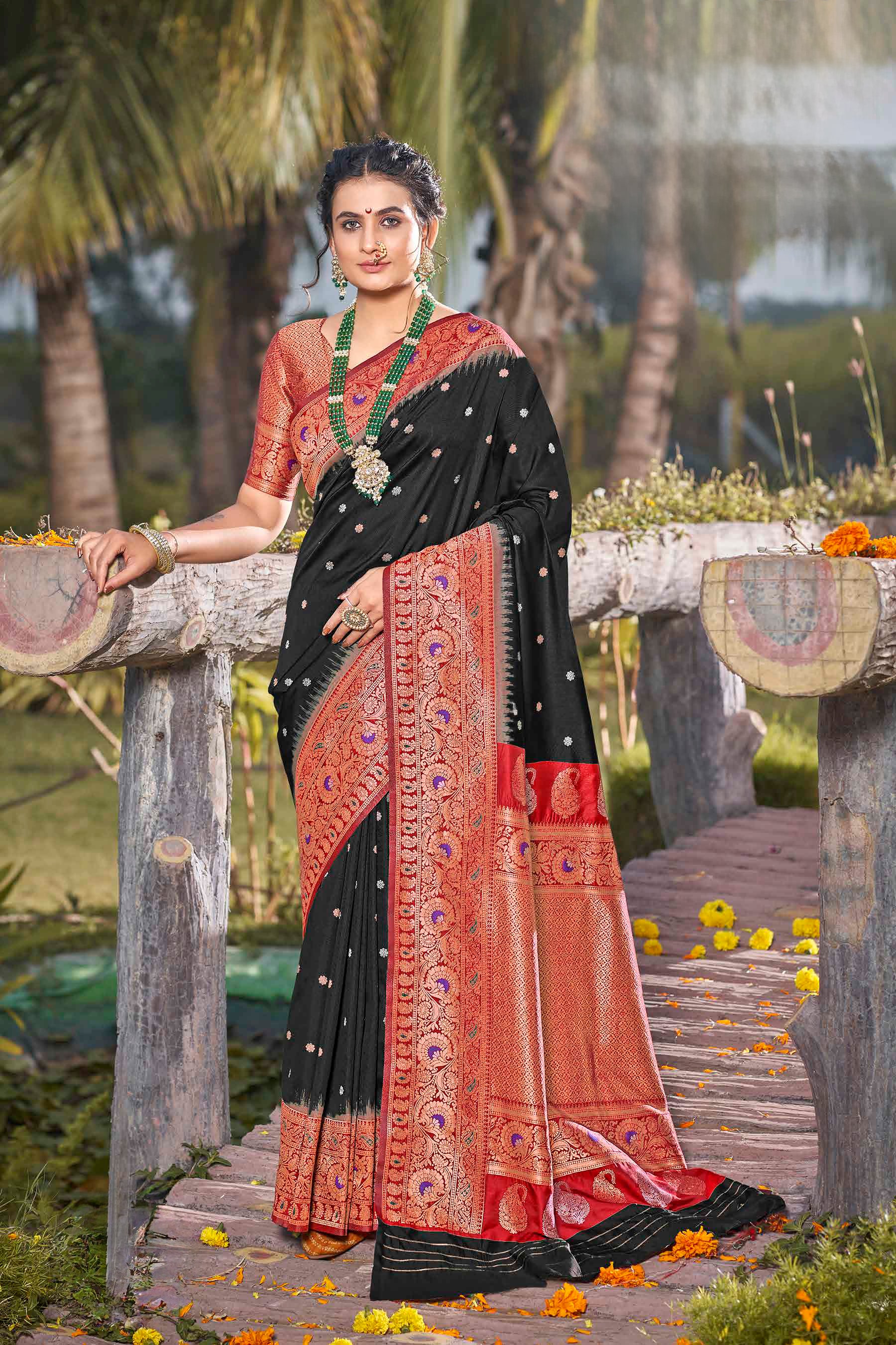 Nehal Weaving Silk Saree - Roop Darshan