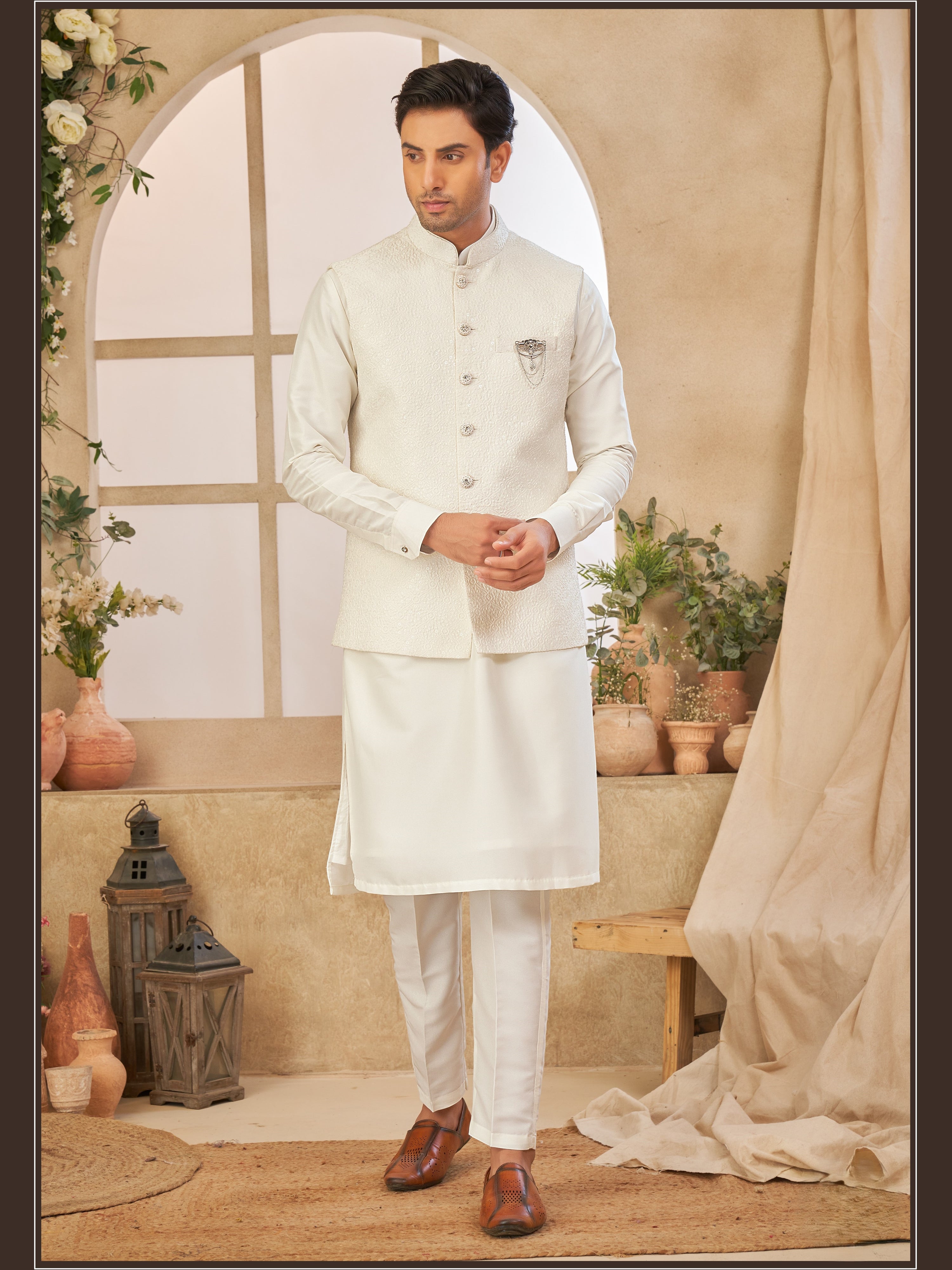 Mens Kurta Set With Jacket - Roop Darshan