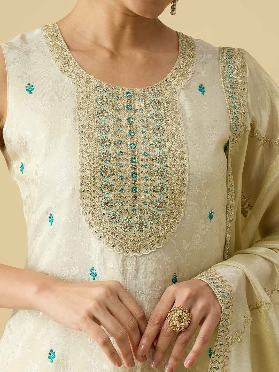 Noor Silk Kamiz & Pant