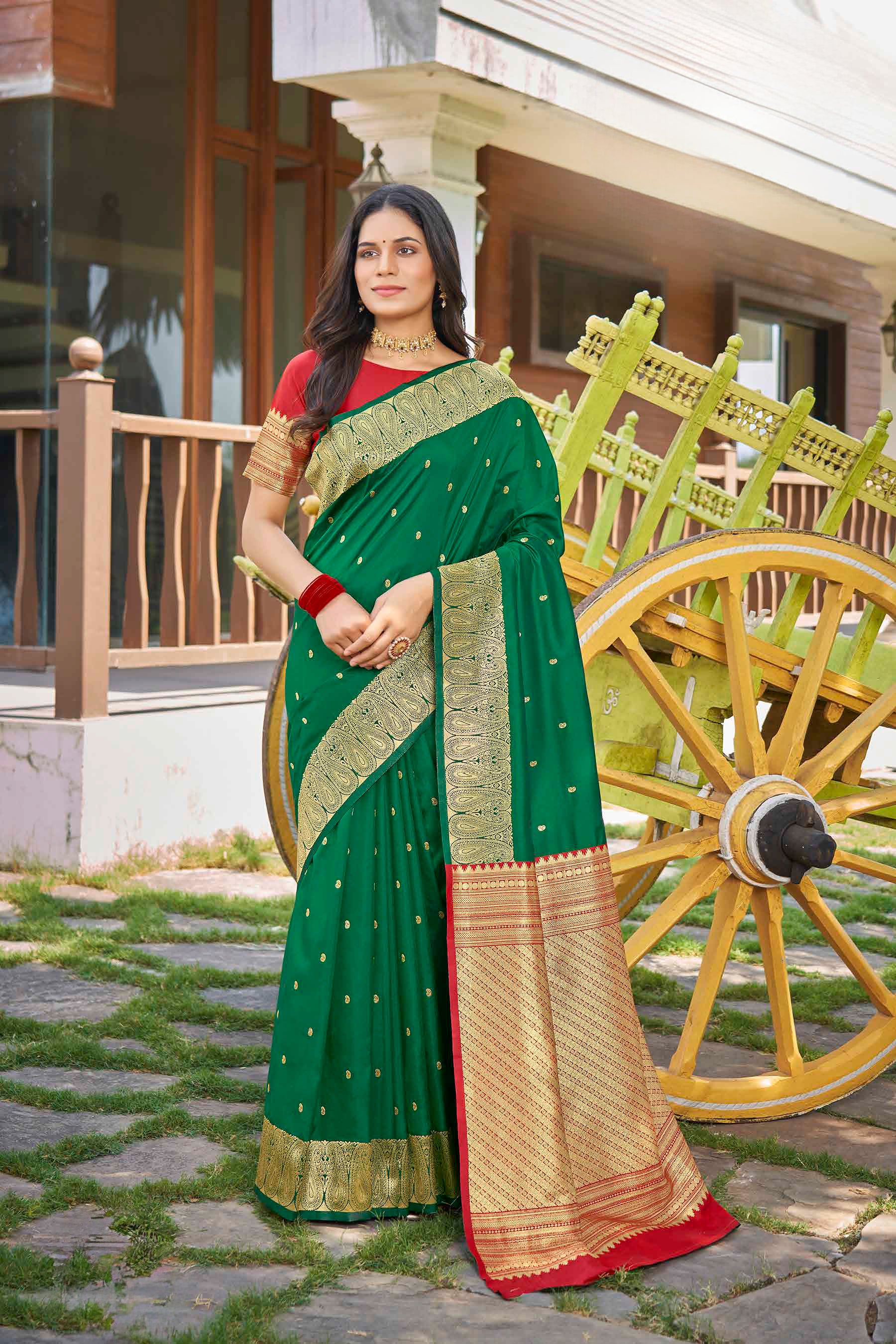 Bhavna Weaving Silk Saree - Roop Darshan