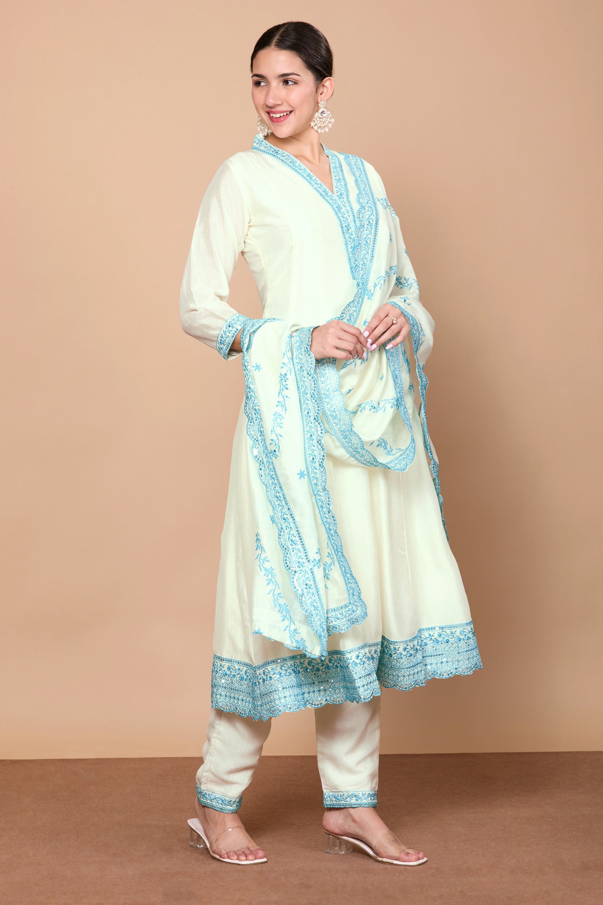 Aarohi Flair Kamiz & Pant - Roop Darshan