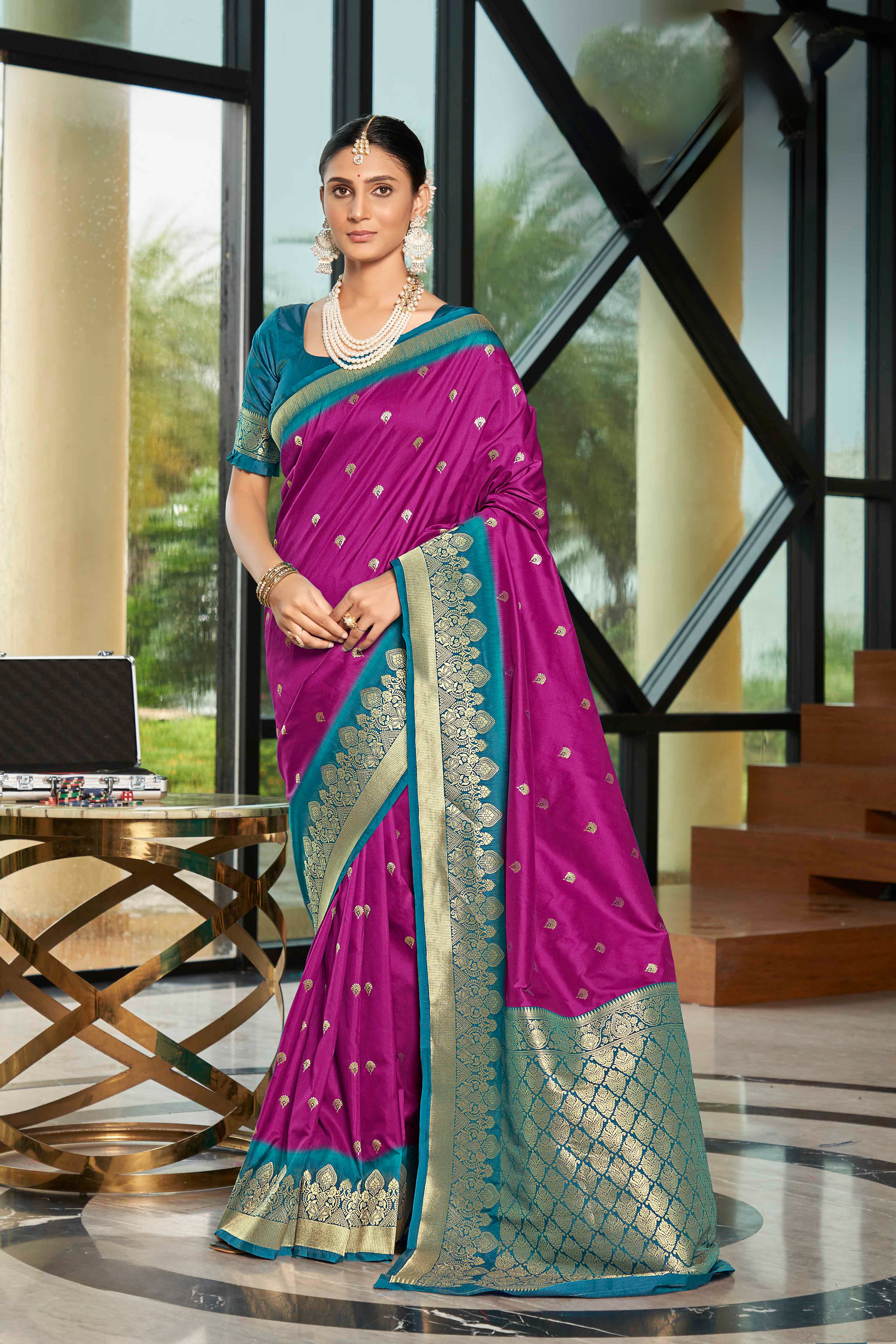 Inaya Weaving Silk Saree - Roop Darshan