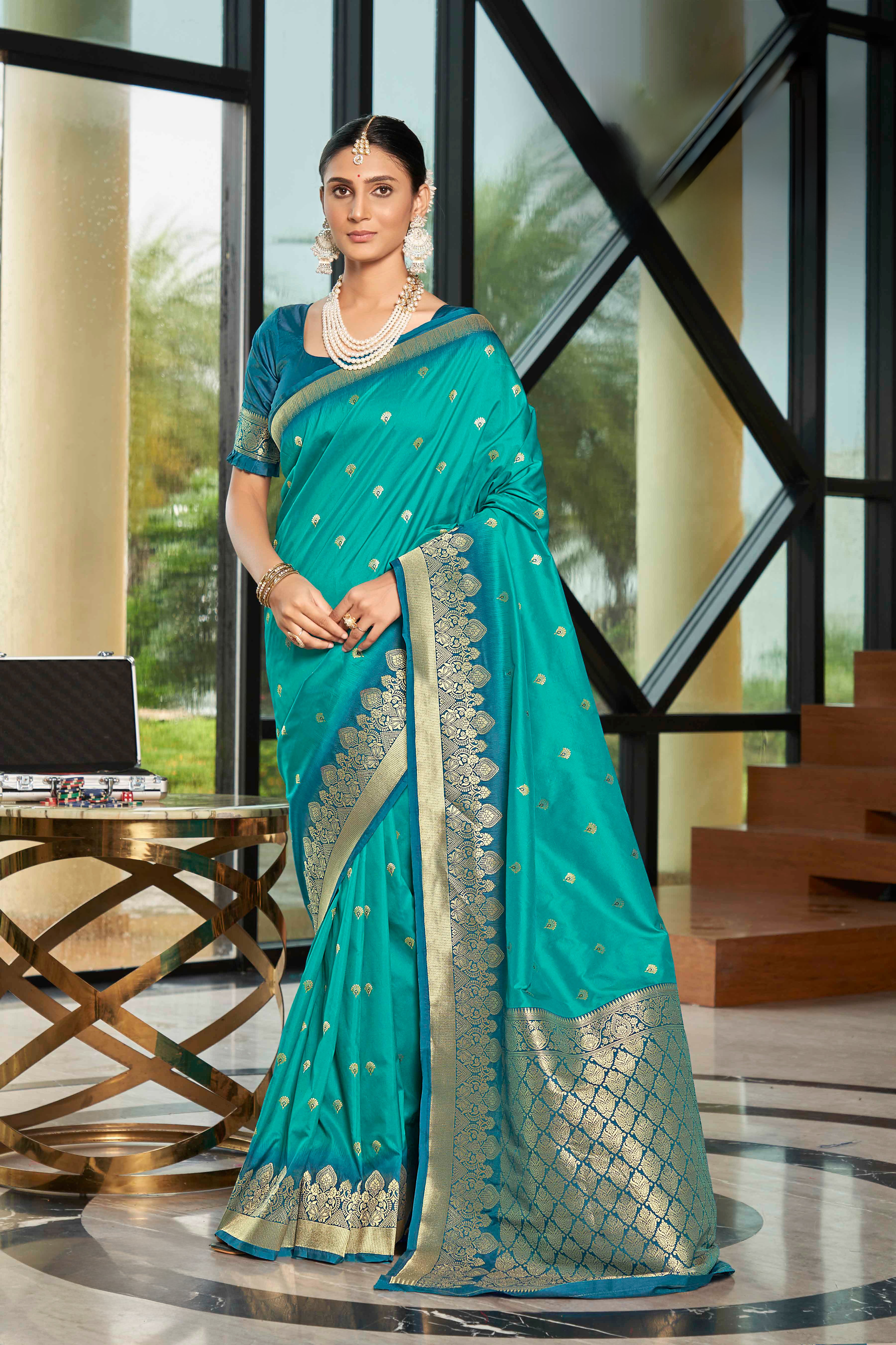 Inaya Weaving Silk Saree - Roop Darshan