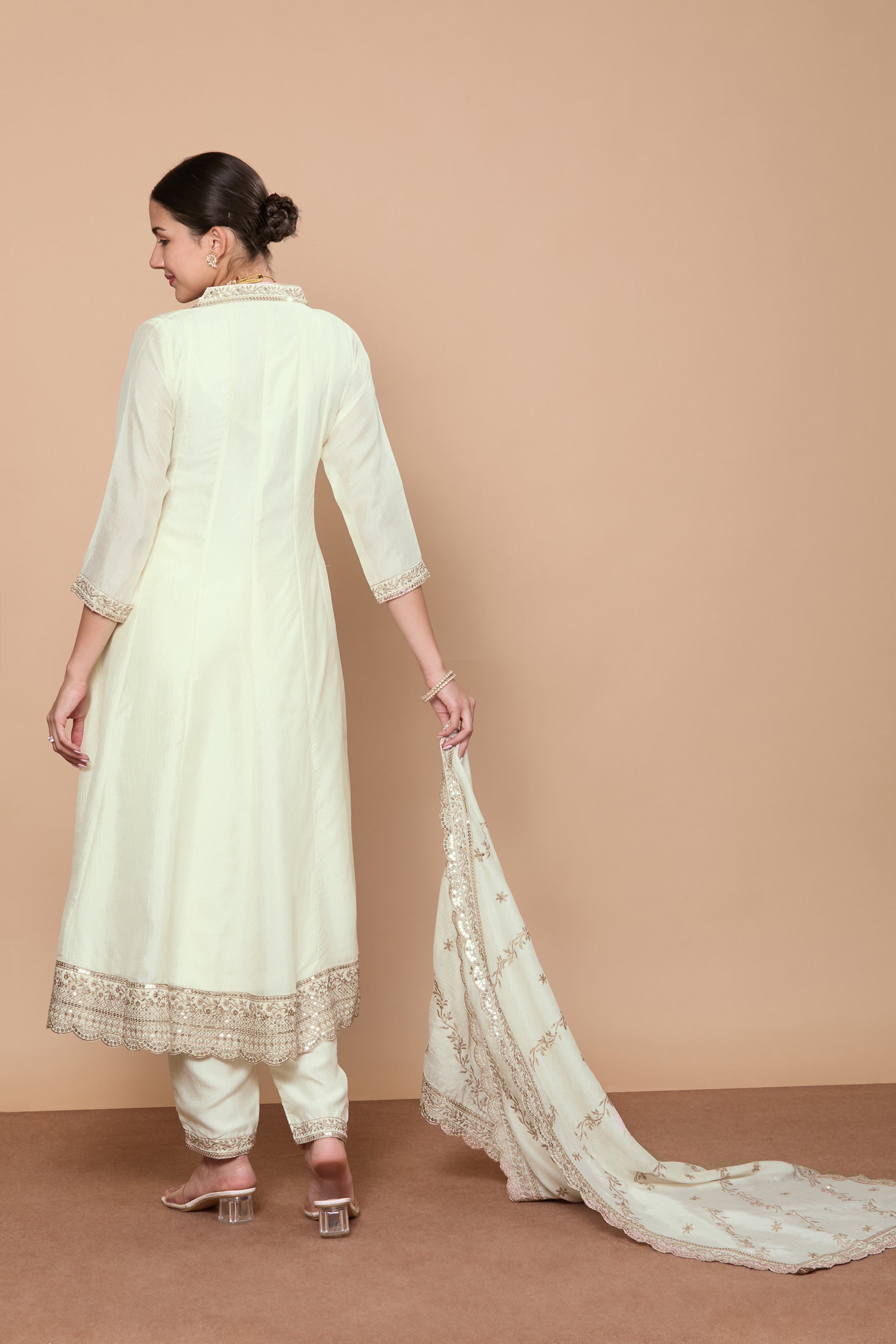Aarohi Flair Kamiz & Pant - Roop Darshan