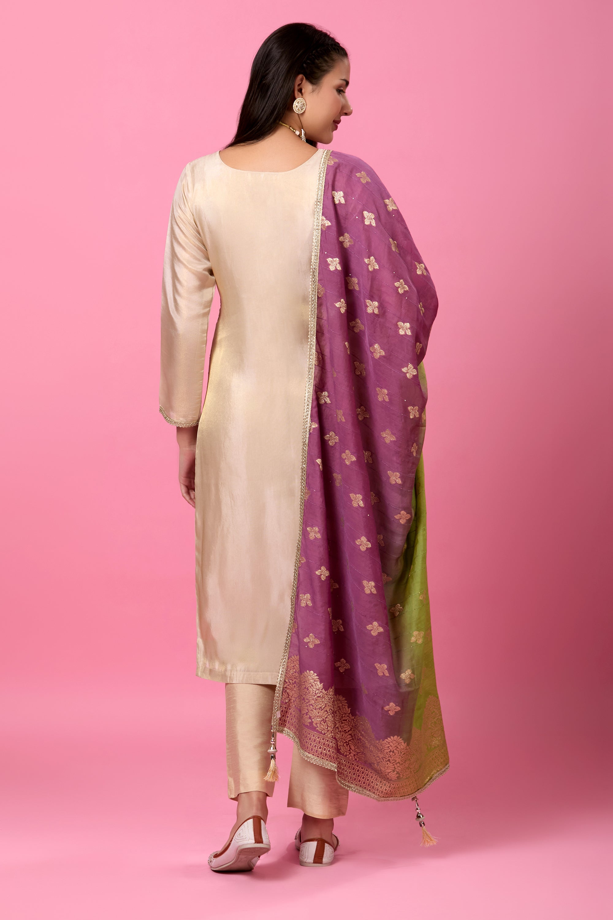 Raahi Kamiz & Pant - Roop Darshan