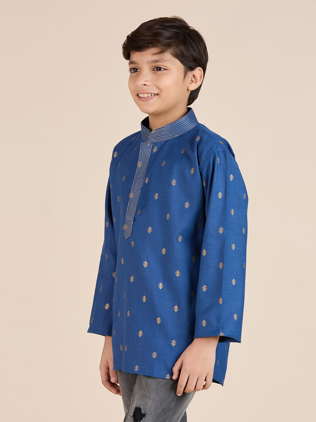 Boys Kurta - Roop Darshan