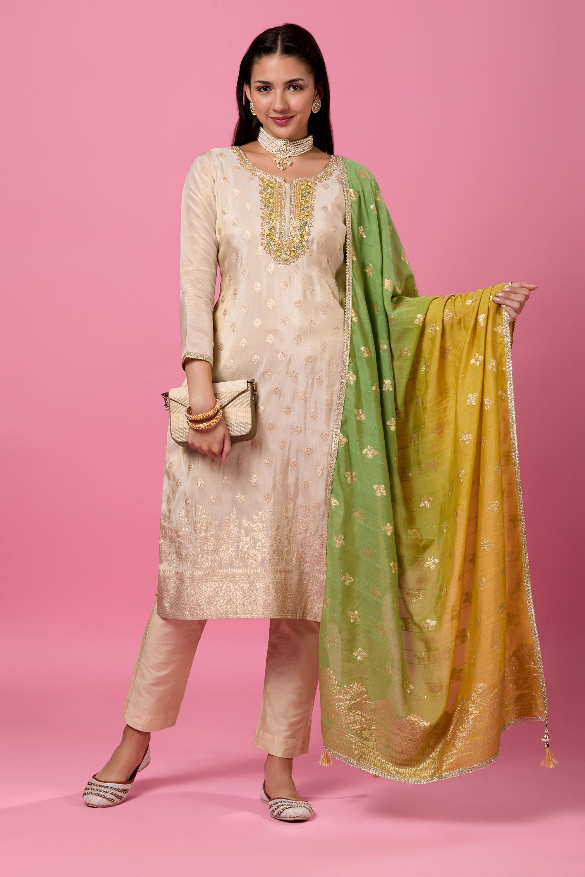 Raahi Kamiz & Pant - Roop Darshan
