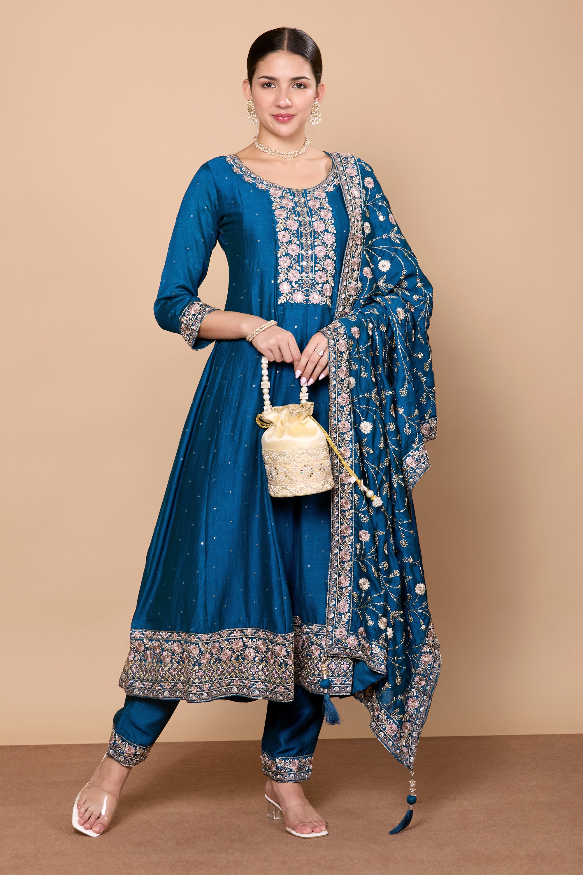 Aarna Flair Kamiz & Pant - Roop Darshan