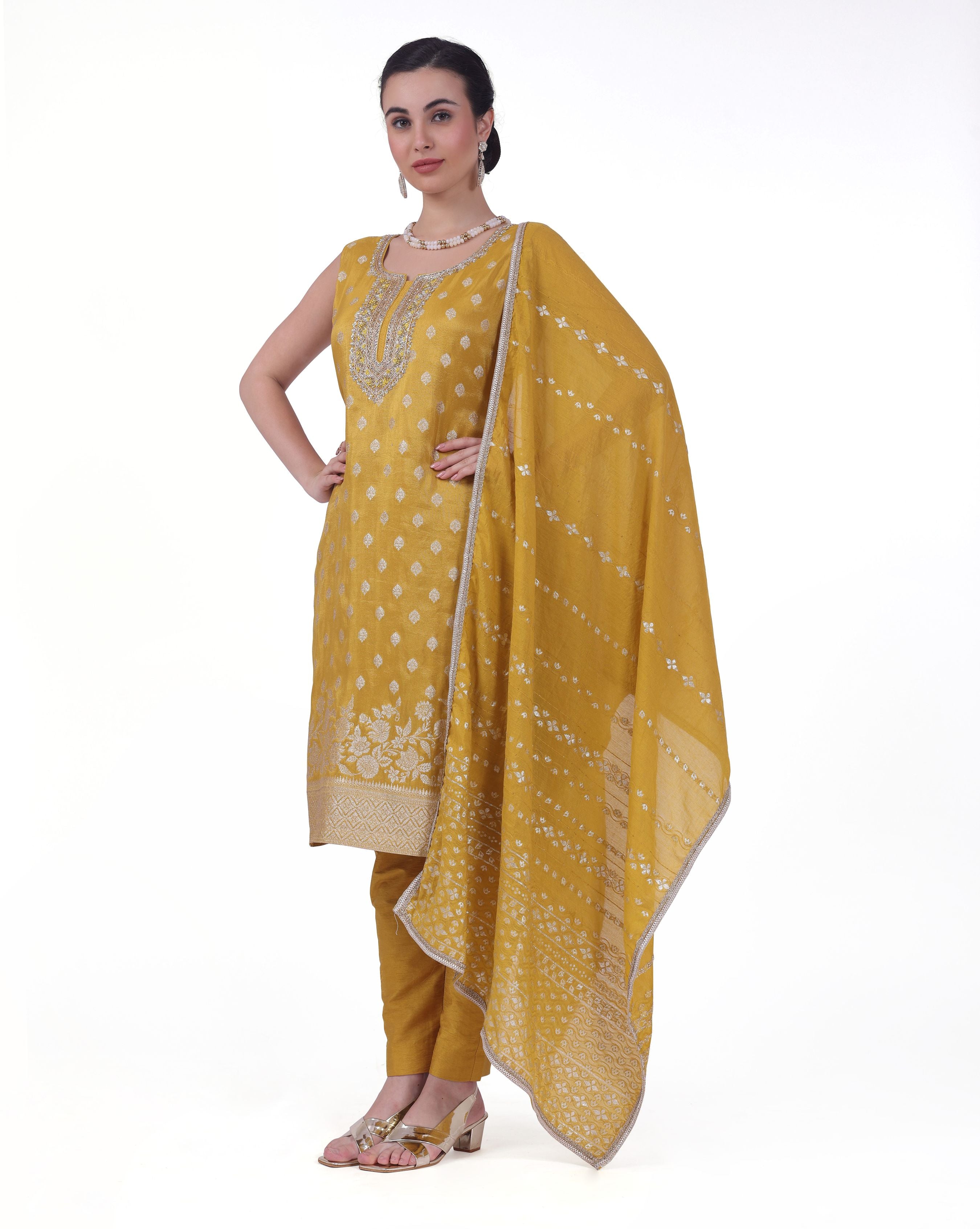 Dipali Kamiz & Pant - Roop Darshan