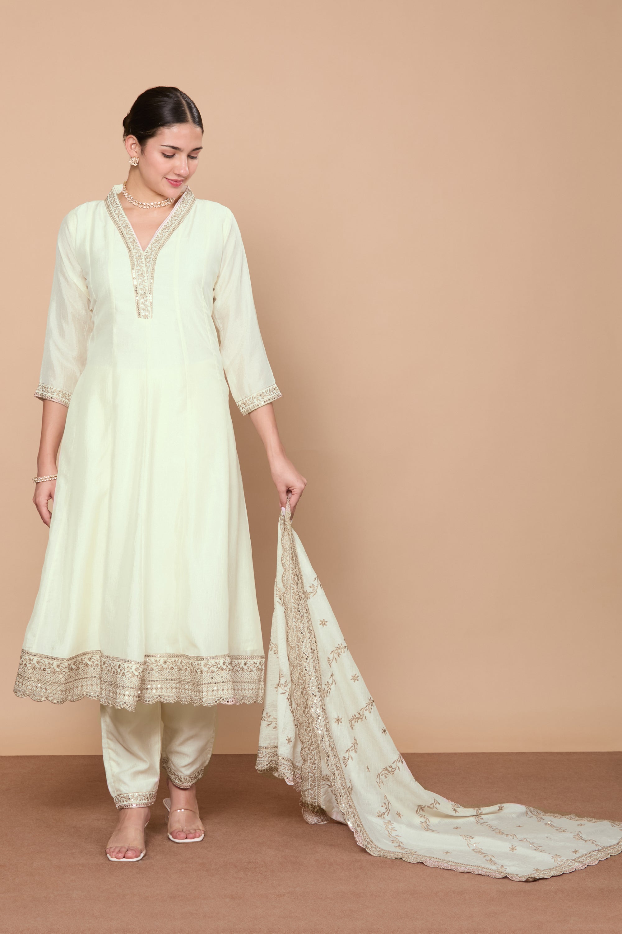 Aarohi Flair Kamiz & Pant - Roop Darshan