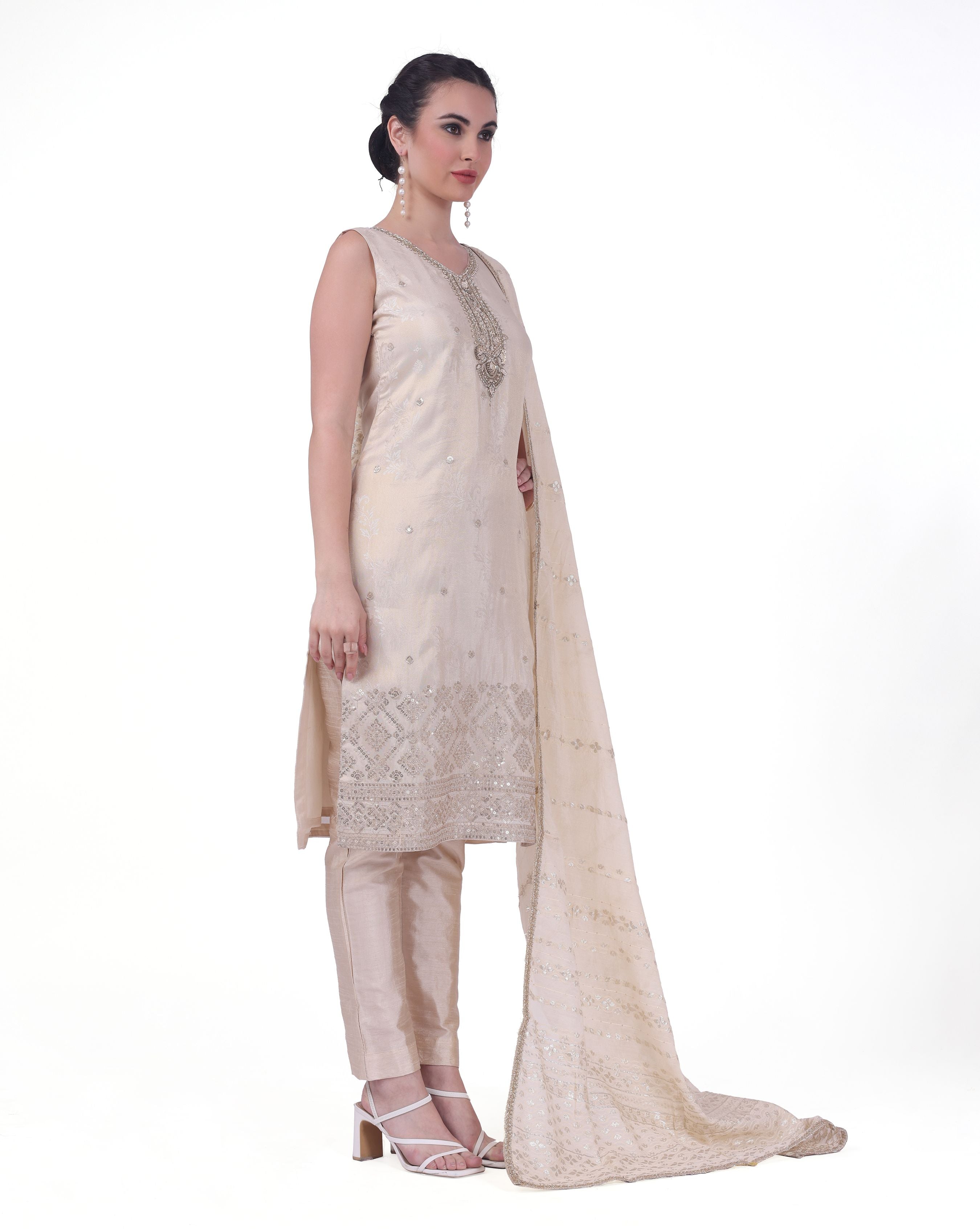 Dipa Kamiz & Pant - Roop Darshan