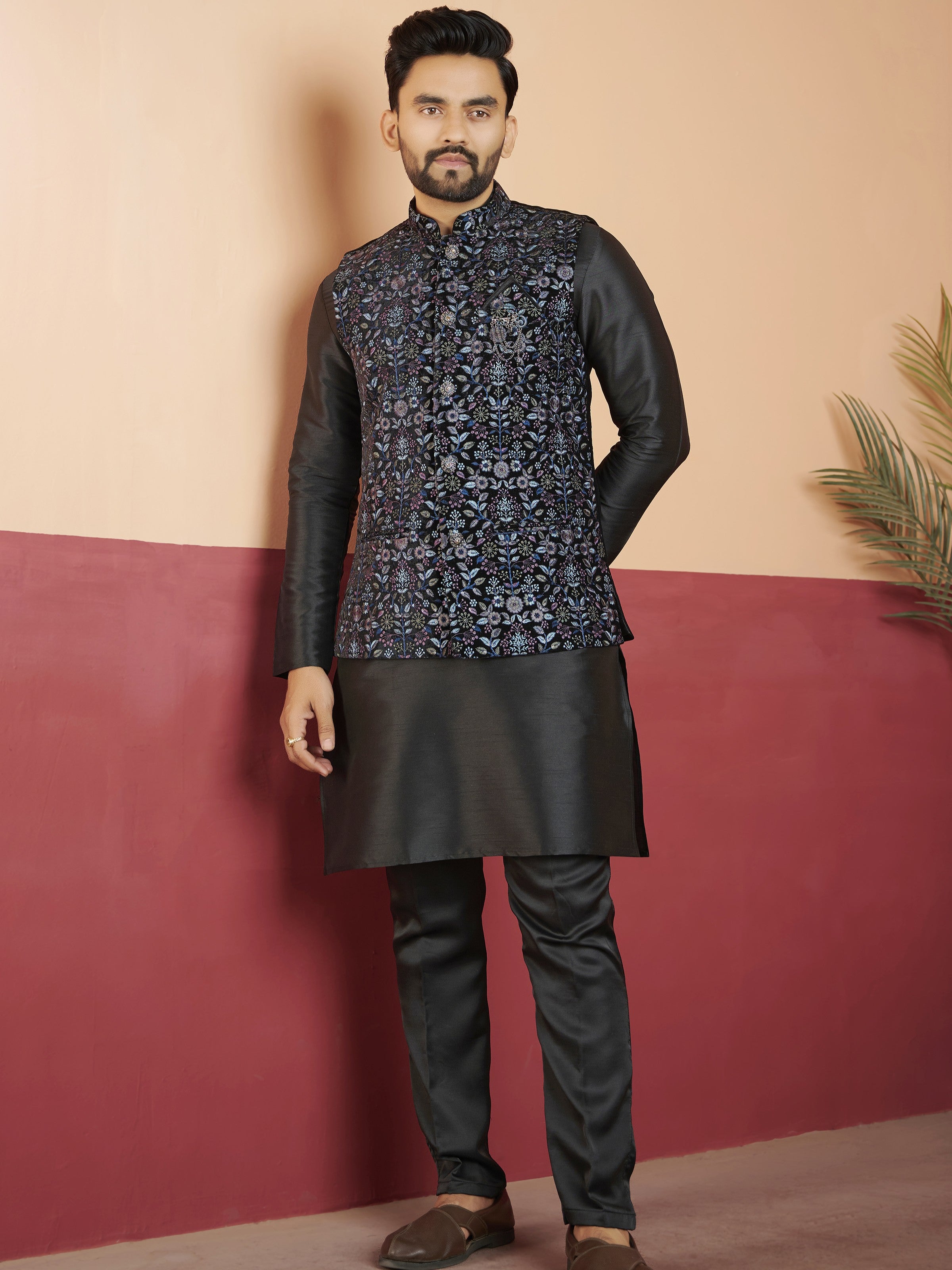 Mens Kurta Set With Jacket - Roop Darshan