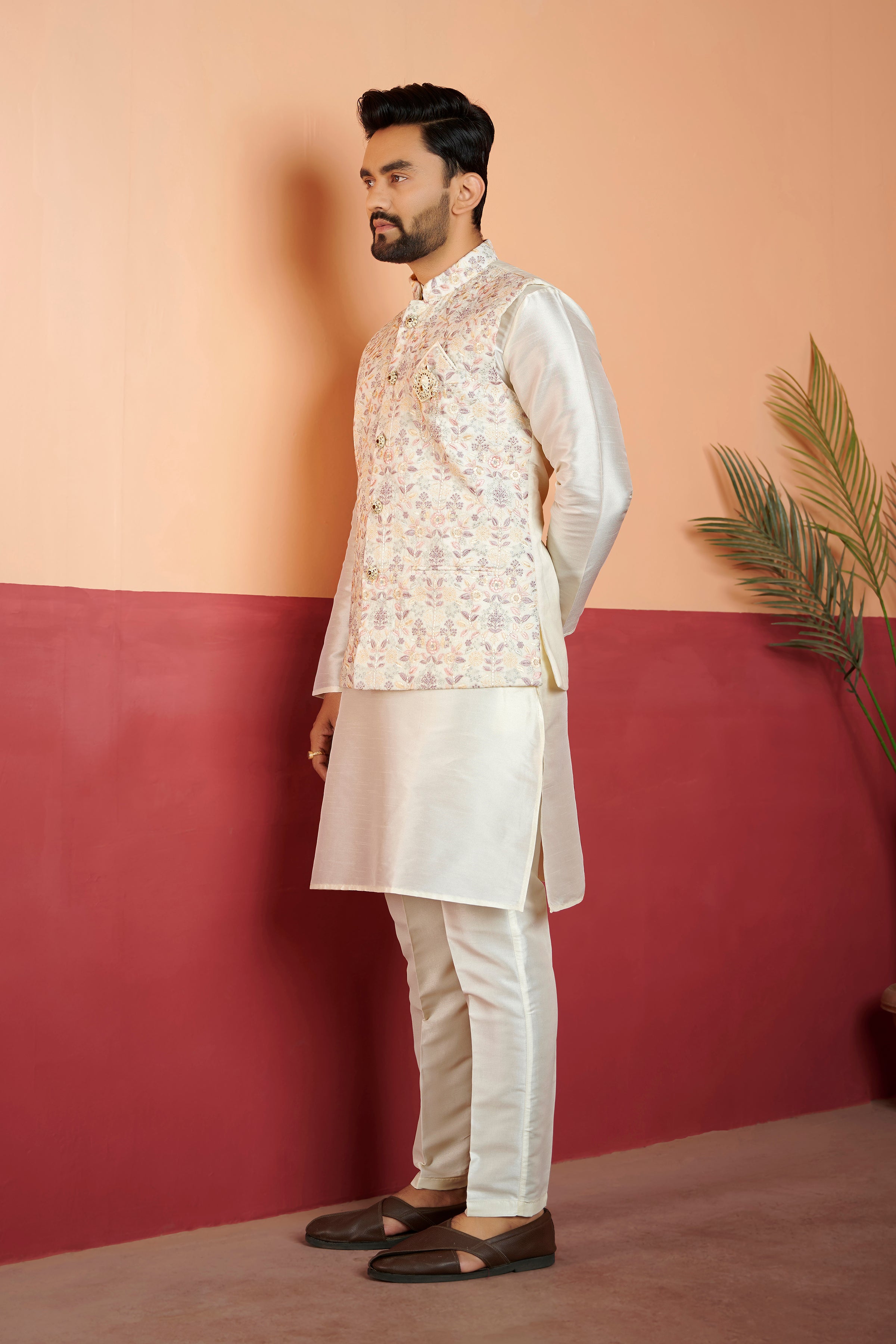 Mens Kurta Set With Jacket - Roop Darshan