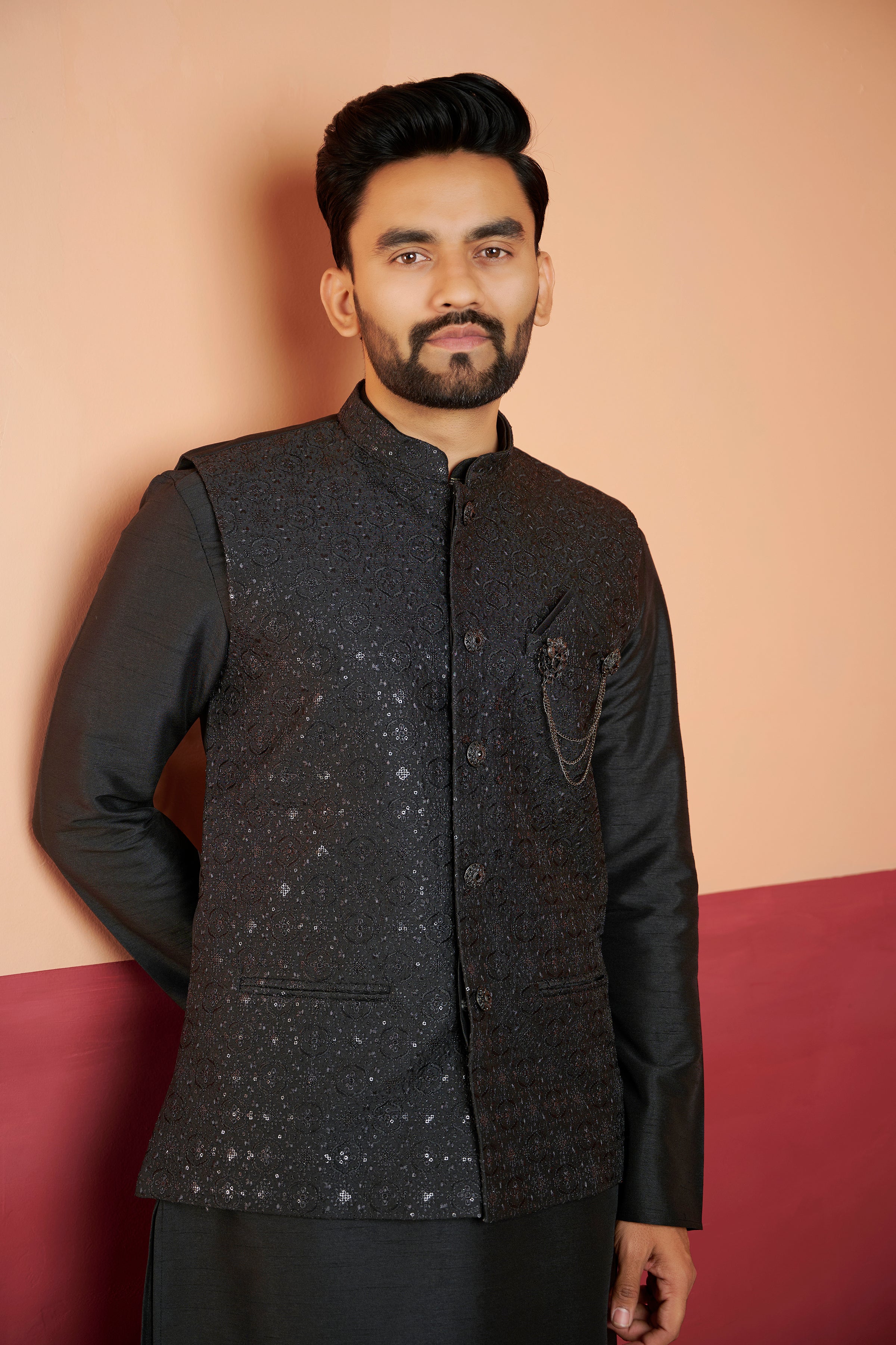Mens Kurta Set With Jacket - Roop Darshan