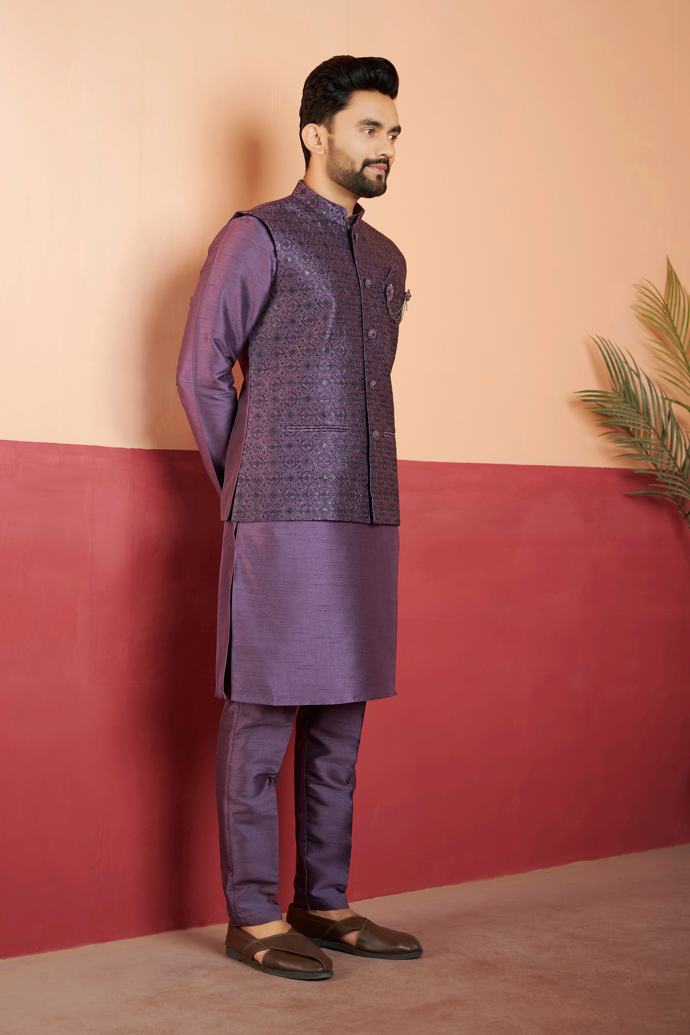 Mens Kurta Set With Jacket - Roop Darshan
