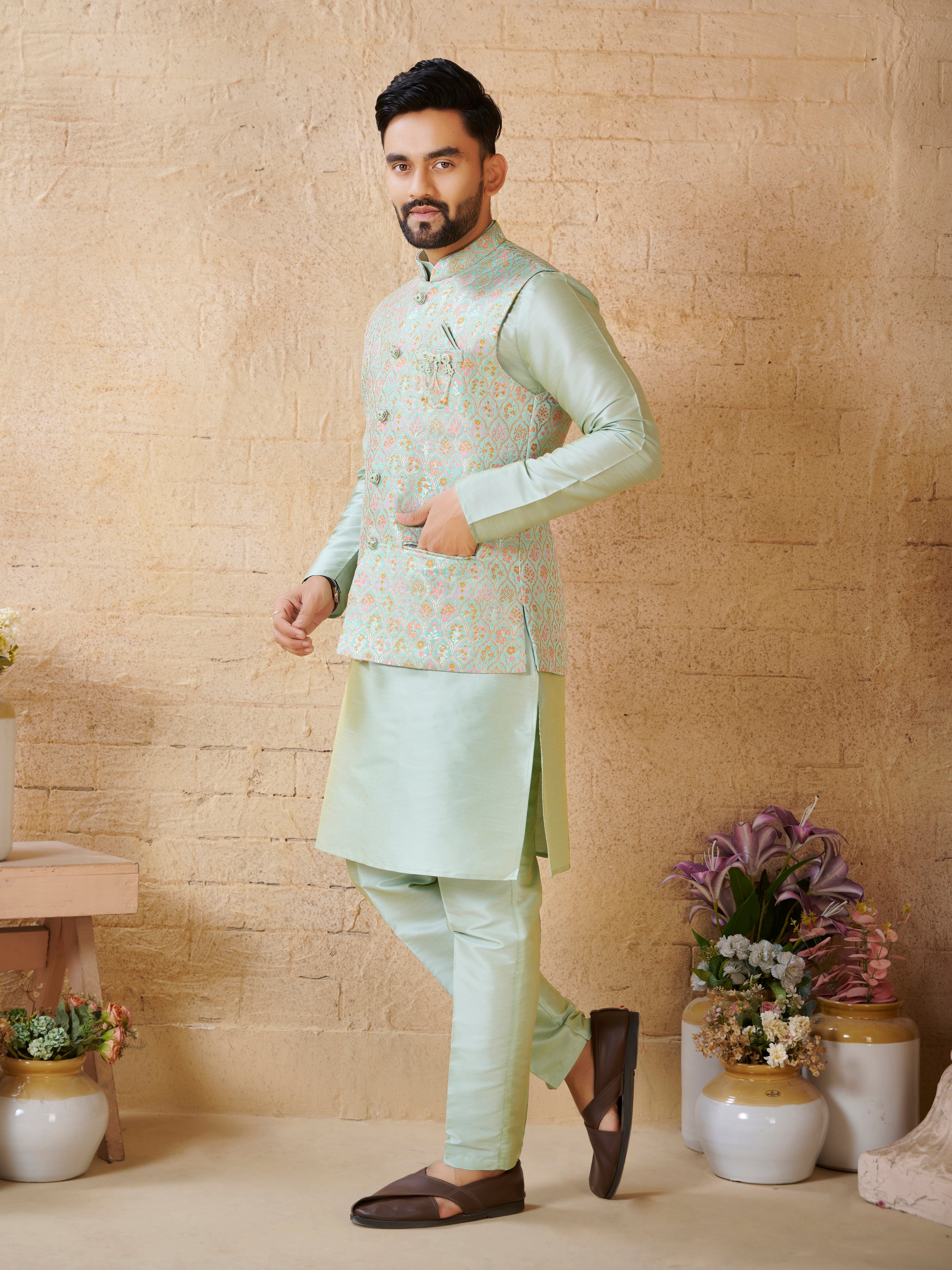 Mens Kurta Set With Jacket