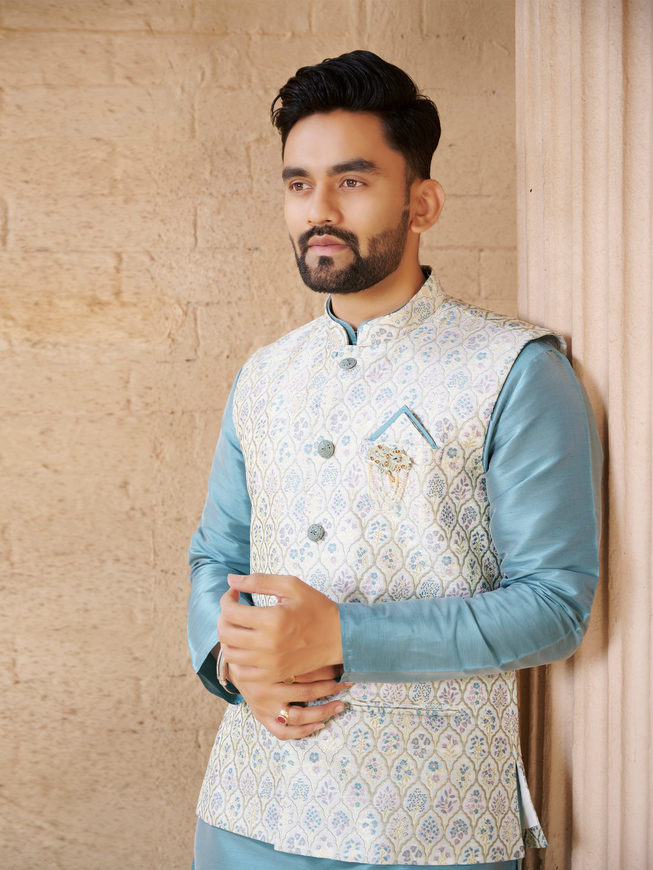 Mens Kurta Set With Jacket