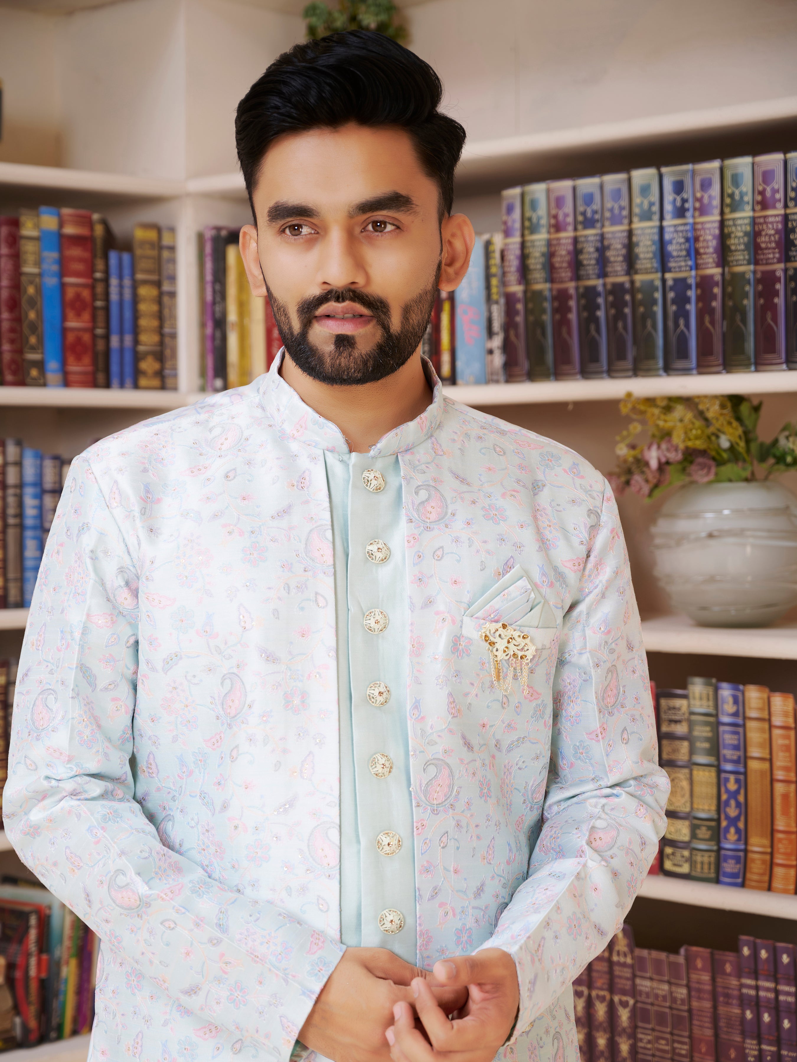 Mens Kurta Set With Jacket - Roop Darshan