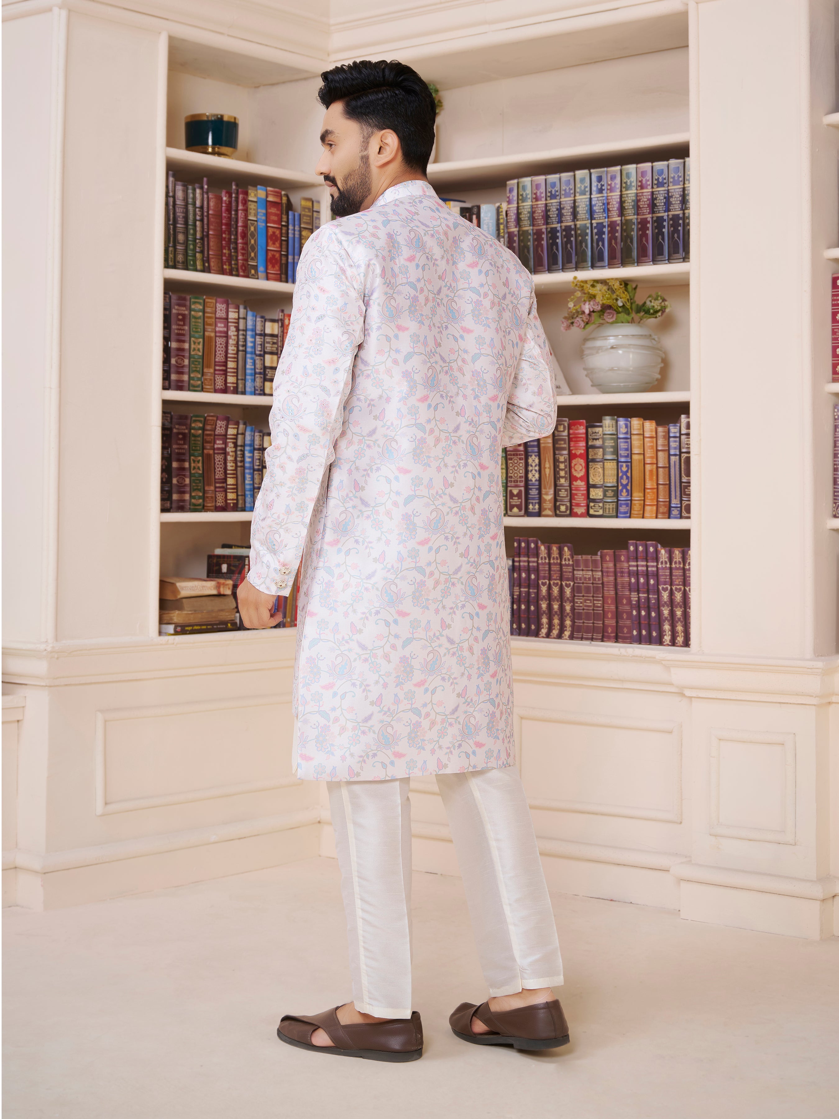 Mens Kurta Set With Jacket - Roop Darshan