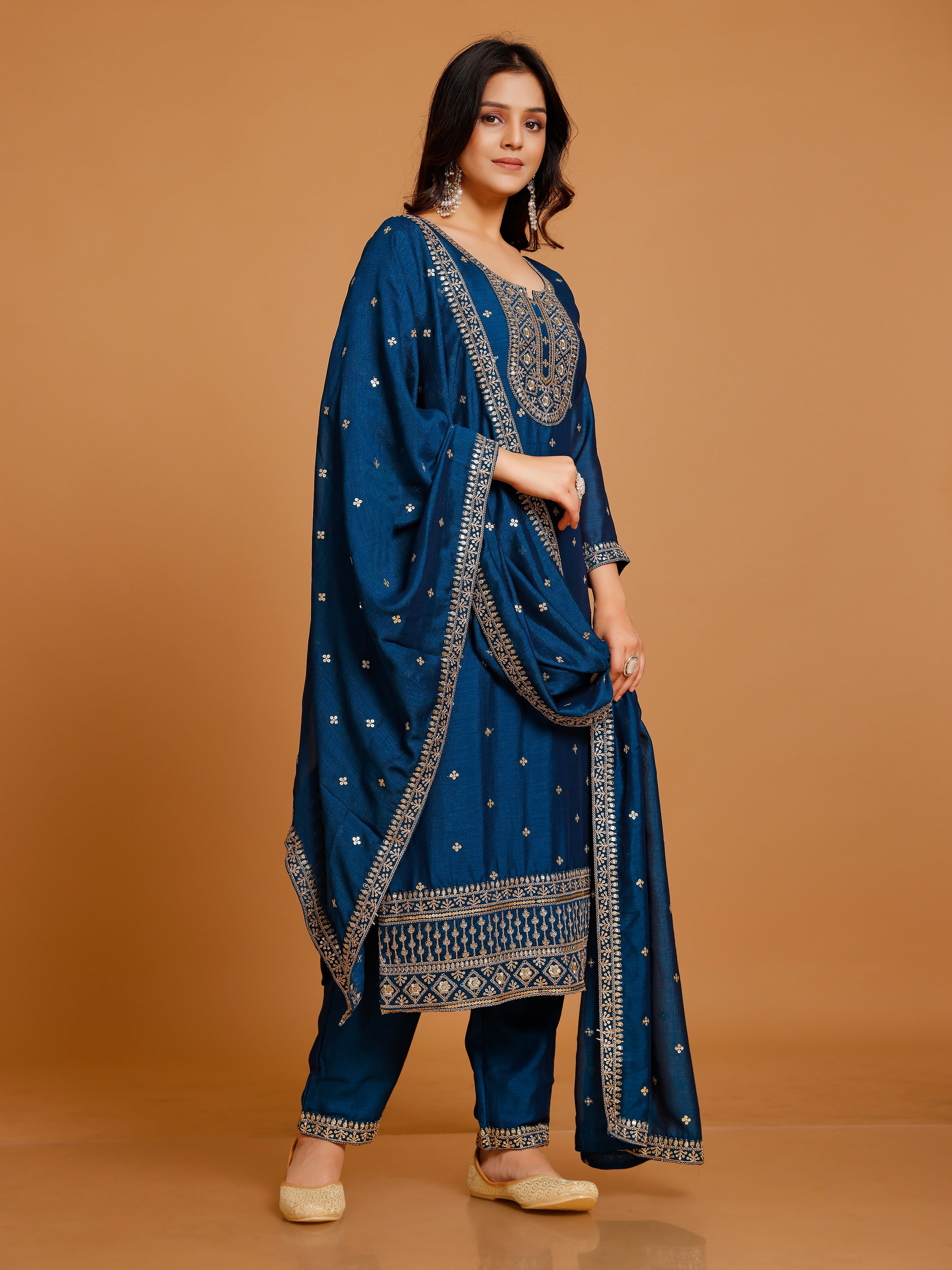 Elena Kamiz & Pant - Roop Darshan