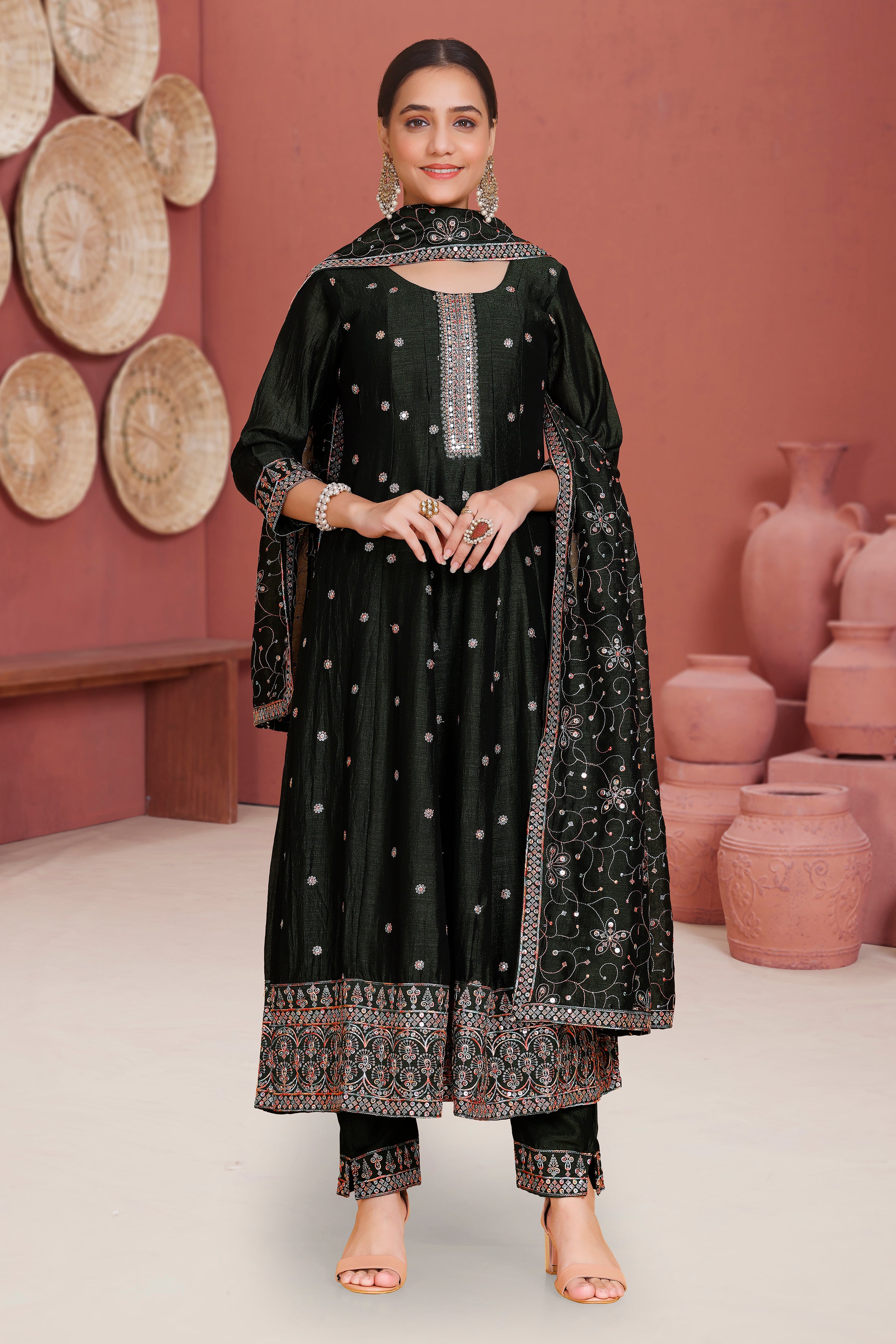 Pinal Flair Suit - Roop Darshan