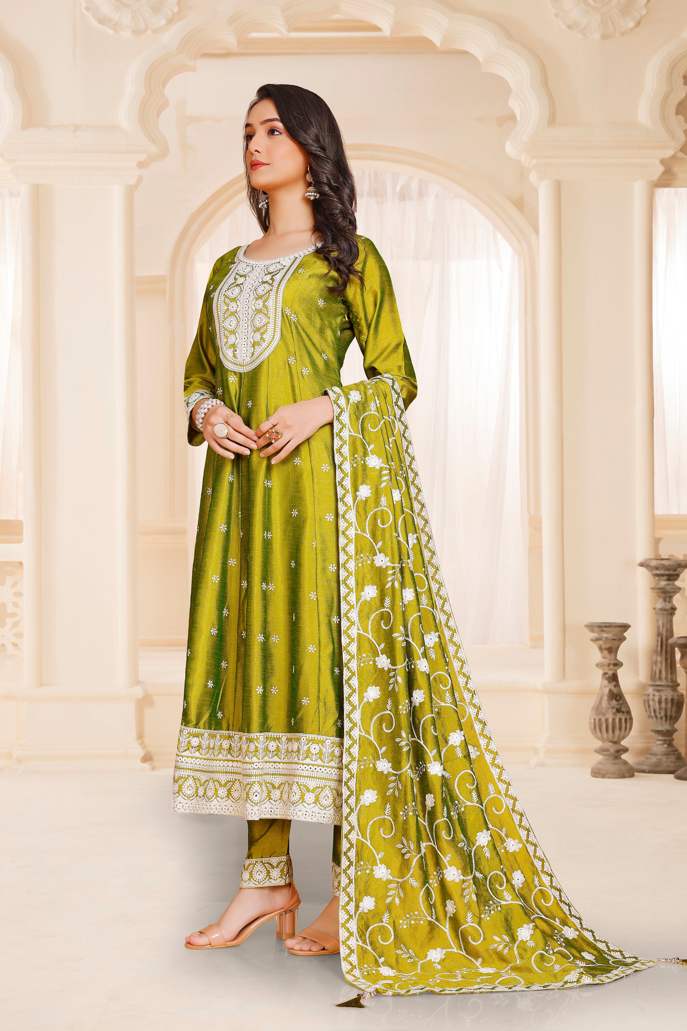 Gehna Flair Suit - Roop Darshan