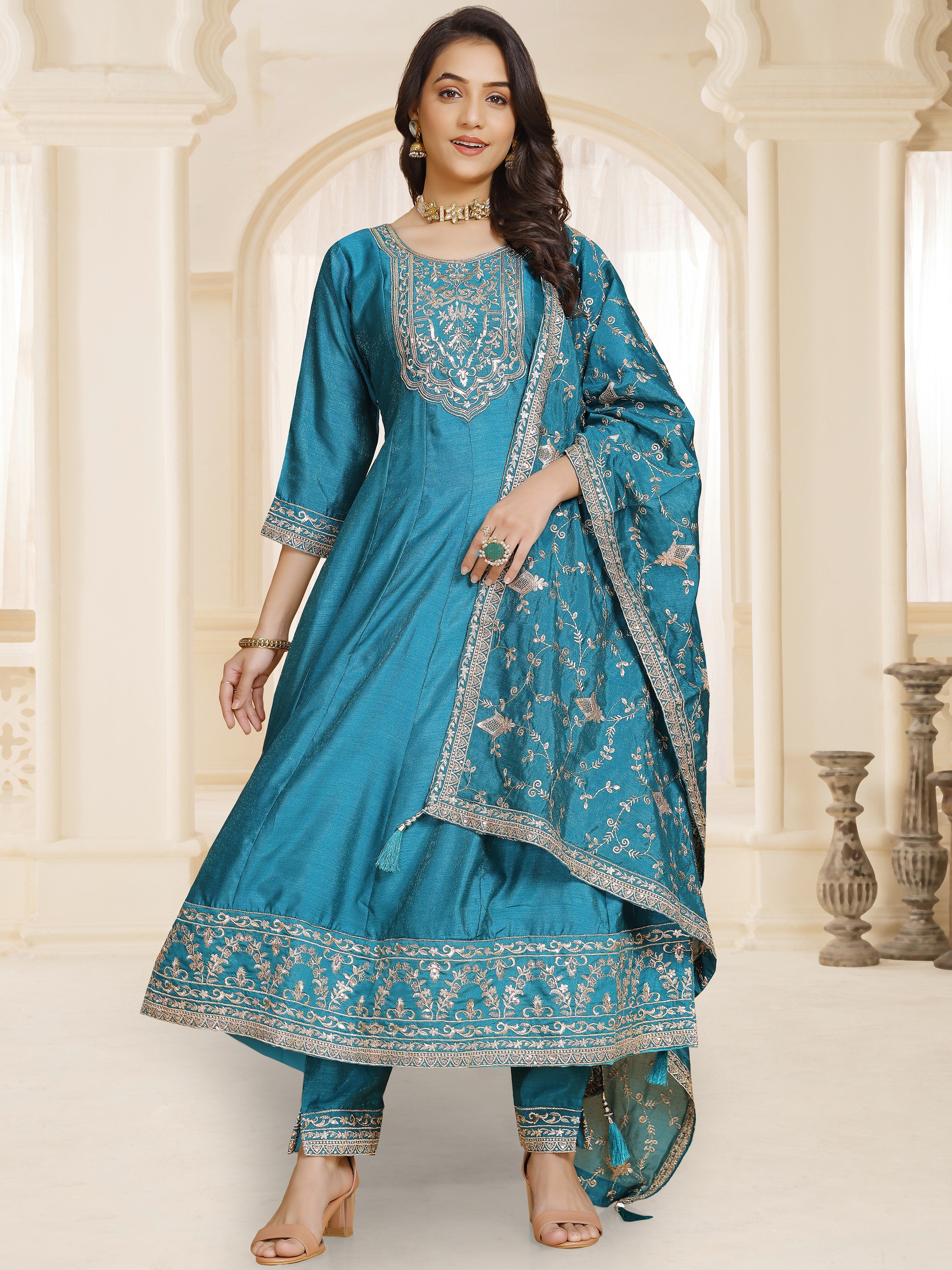 Hirva Flair Kamiz & Pant - Roop Darshan