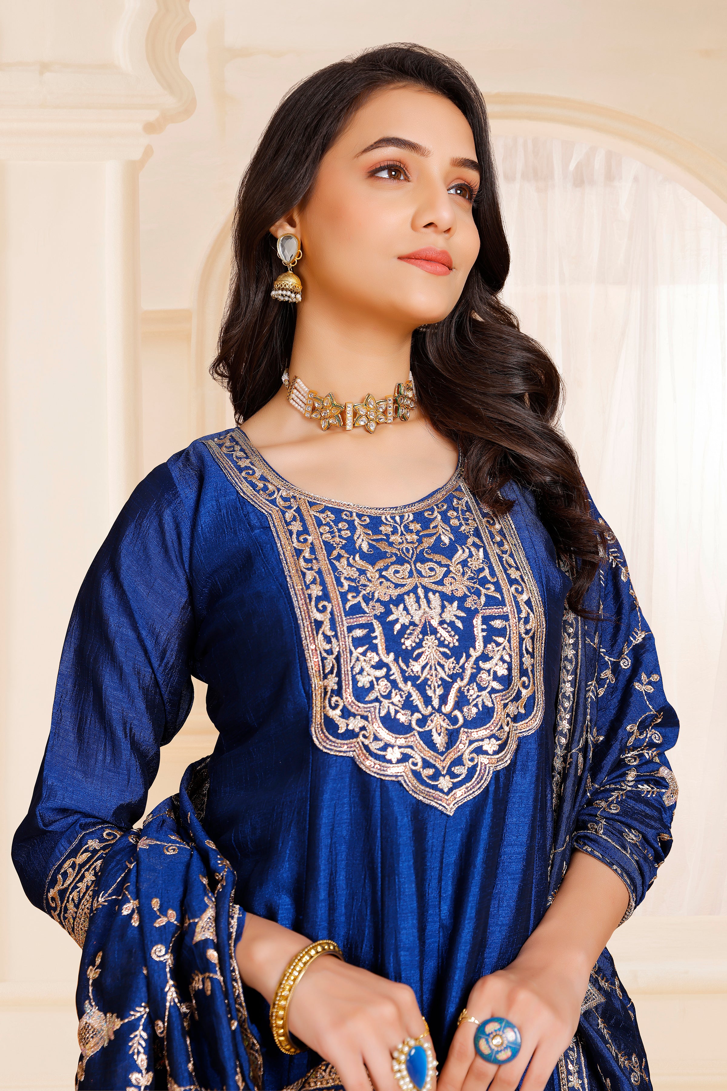 Hirva Flair Kamiz & Pant - Roop Darshan